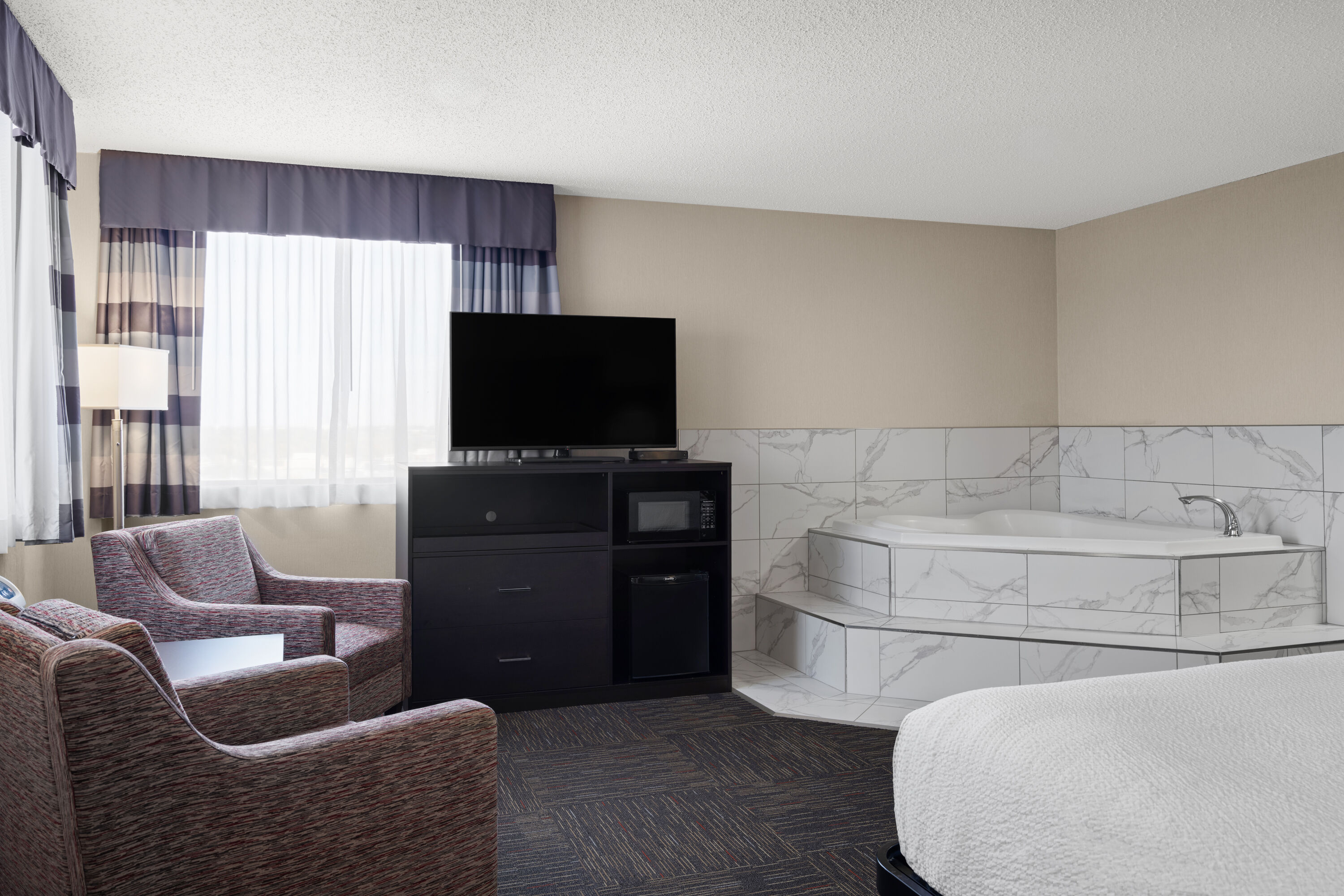 Ramada by Wyndham Saskatoon suite in Saskatoon, Saskatchewan
