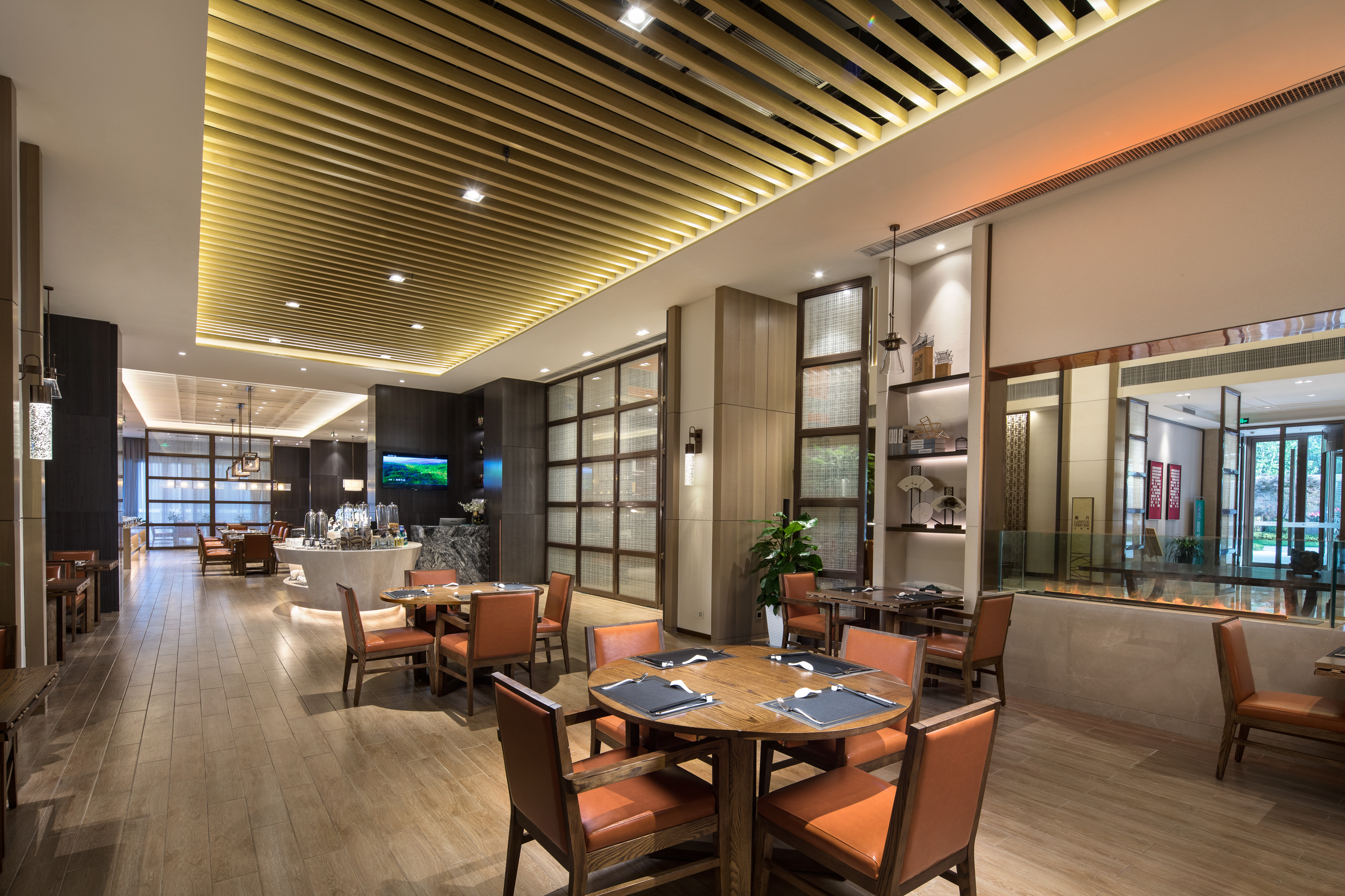 Ramada by Wyndham Baoji Jintai restaurant in Baoji, Other than US/Canada