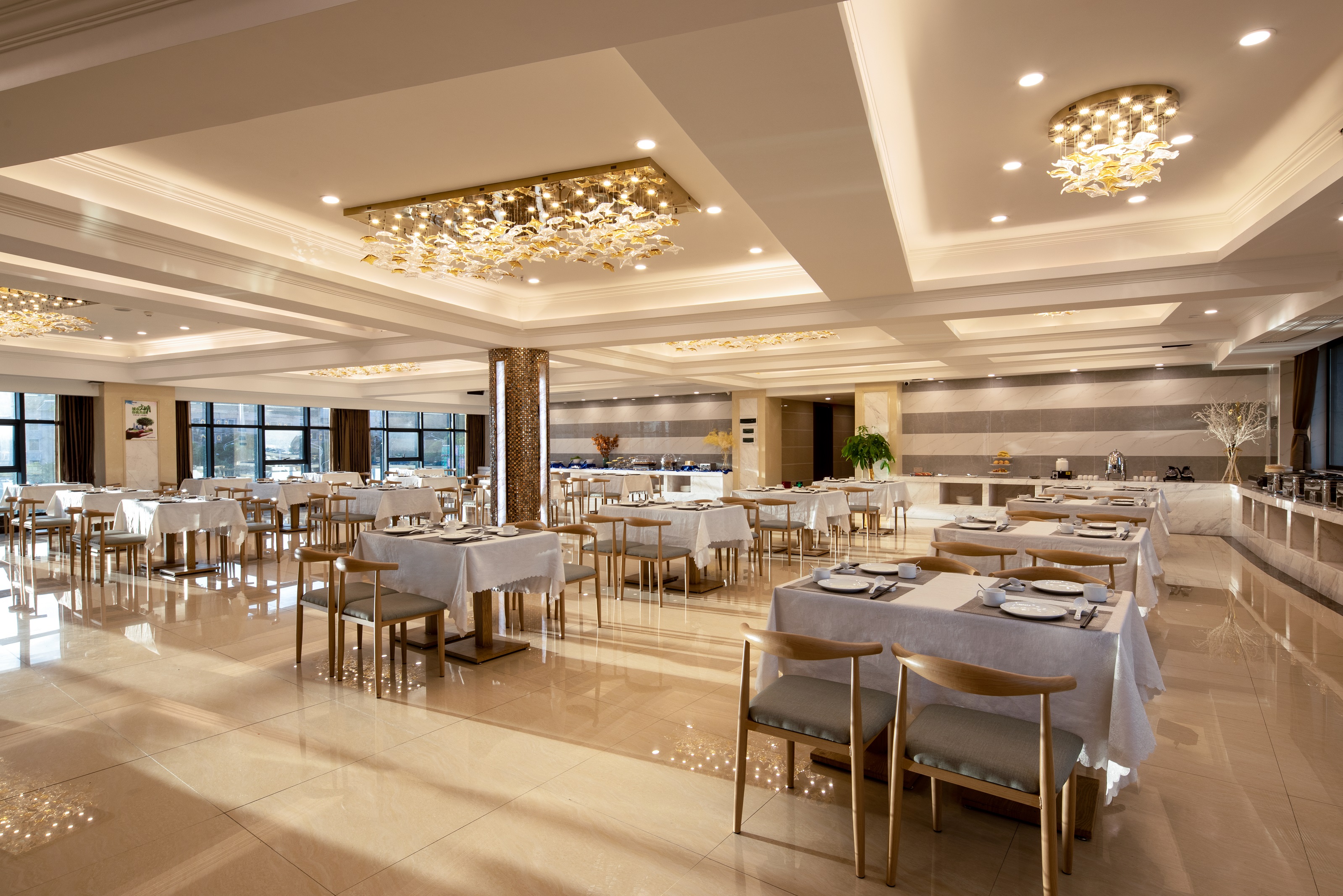 Ramada Encore by Wyndham Chenzhou North restaurant in CHENZHOU, Other than US/Canada