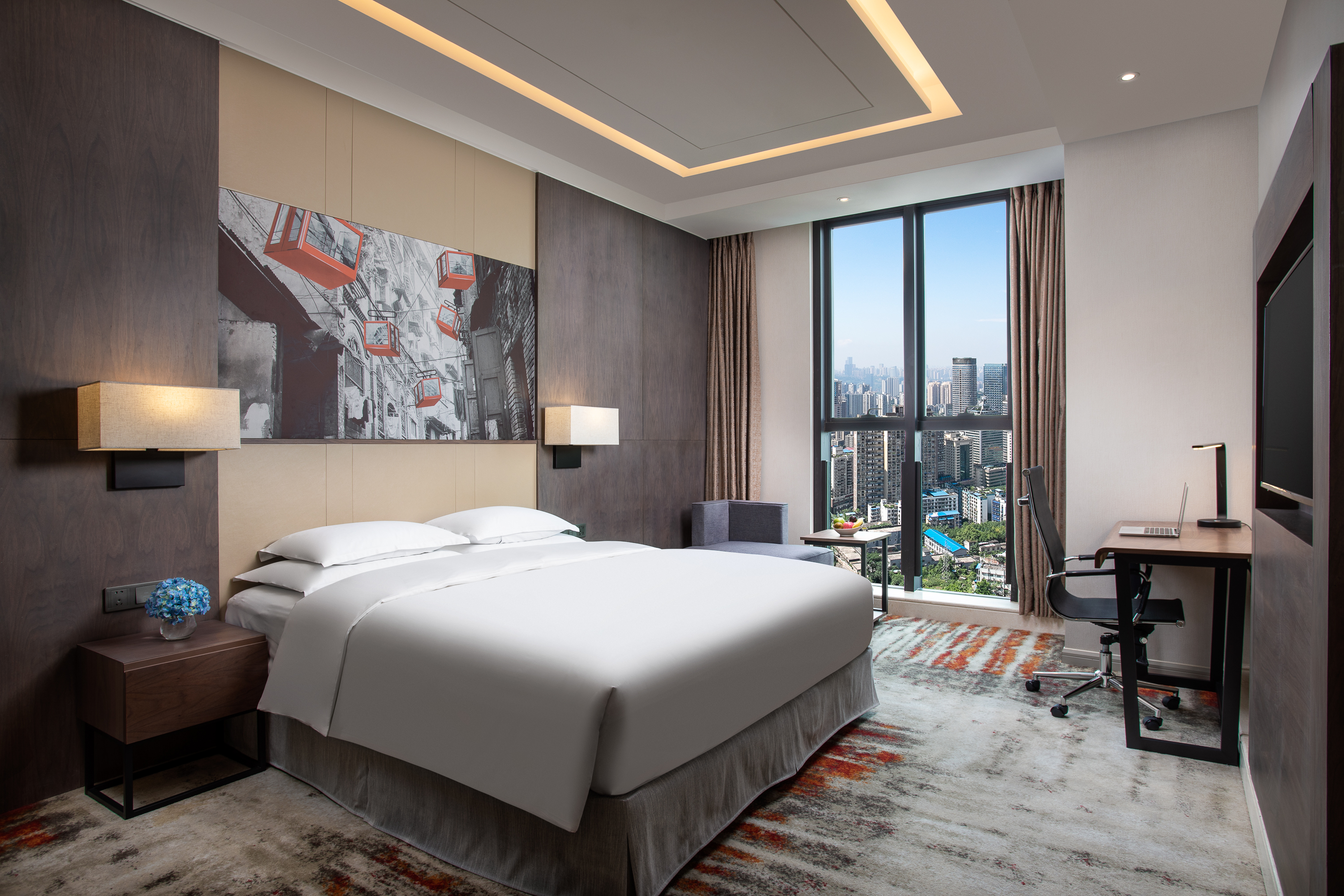 King bed guest room at the Ramada Encore by Wyndham Chongqing Yubei in Chongqing, Other than US/Canada