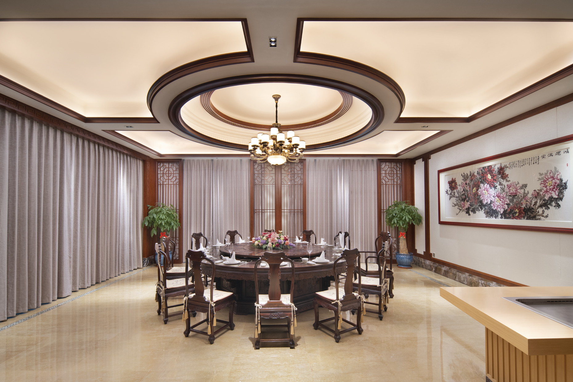 Ramada Plaza By Wyndham Dongguan Songshan Lake restaurant in Dongguan, Other than US/Canada