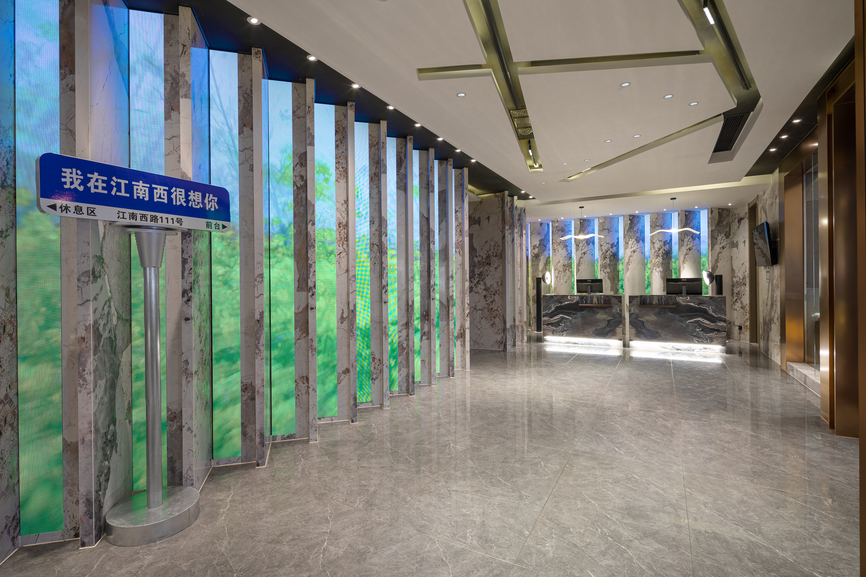 Ramada Encore by Wyndham Guangzhou Jiangnan West reception in Guangzhou, Other than US/Canada