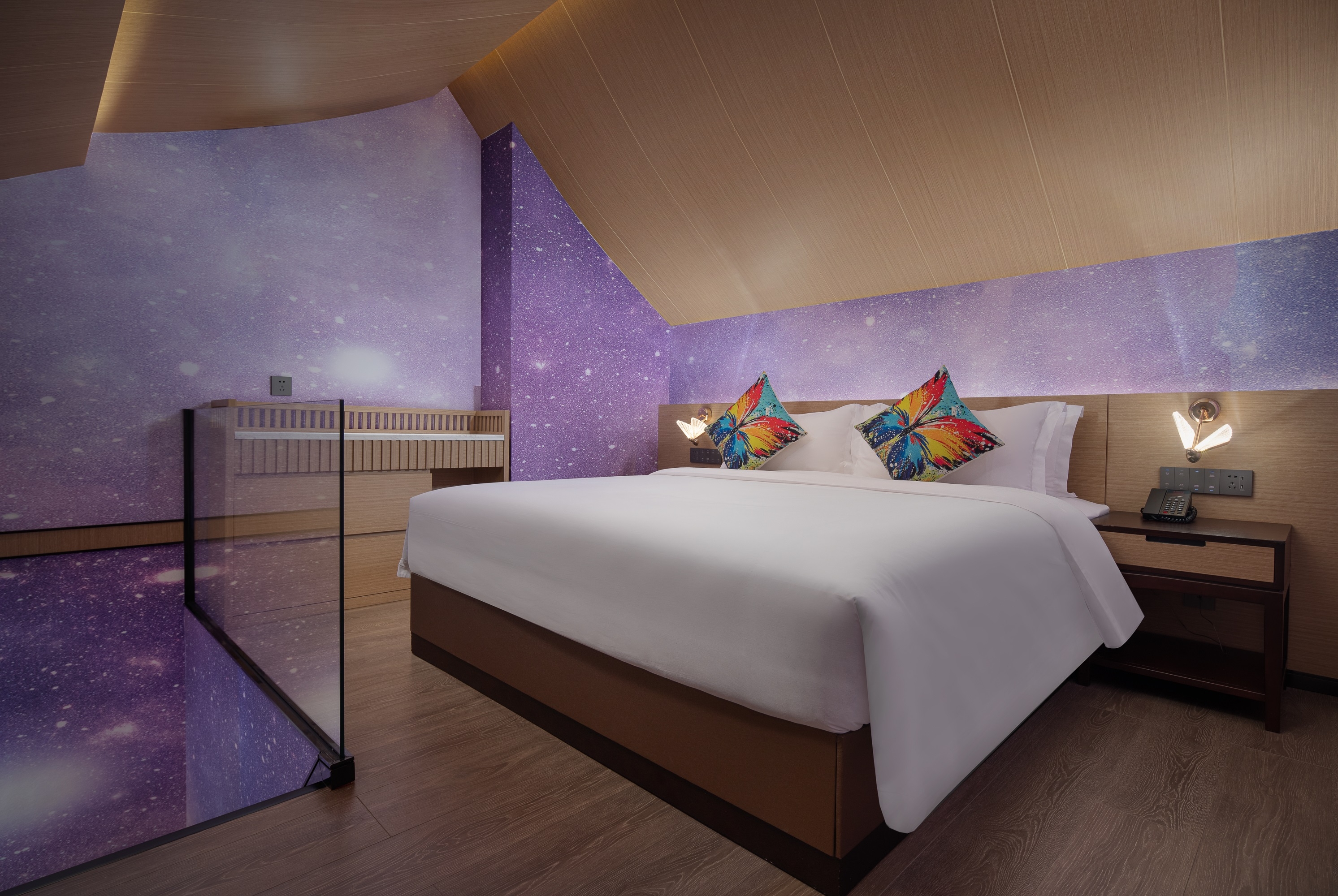 Guest room at the Ramada by Wyndham Guilin Yangshuo Resort in Guilin, Other than US/Canada