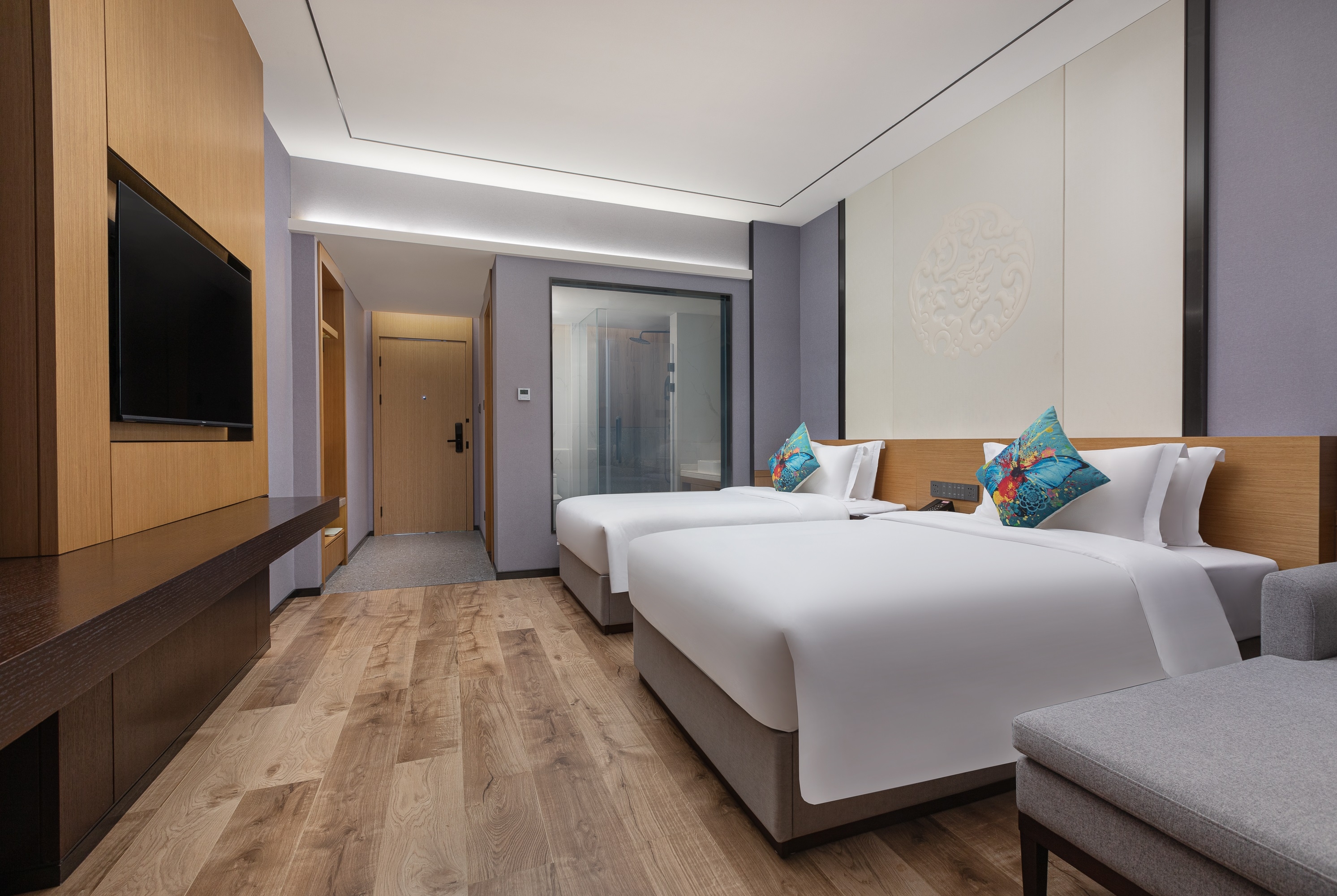 Guest room at the Ramada by Wyndham Guilin Yangshuo Resort in Guilin, Other than US/Canada