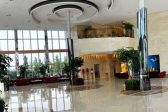 Ramada Plaza Riverside Hangzhou hotel lobby in Hangzhou, Other than US/Canada