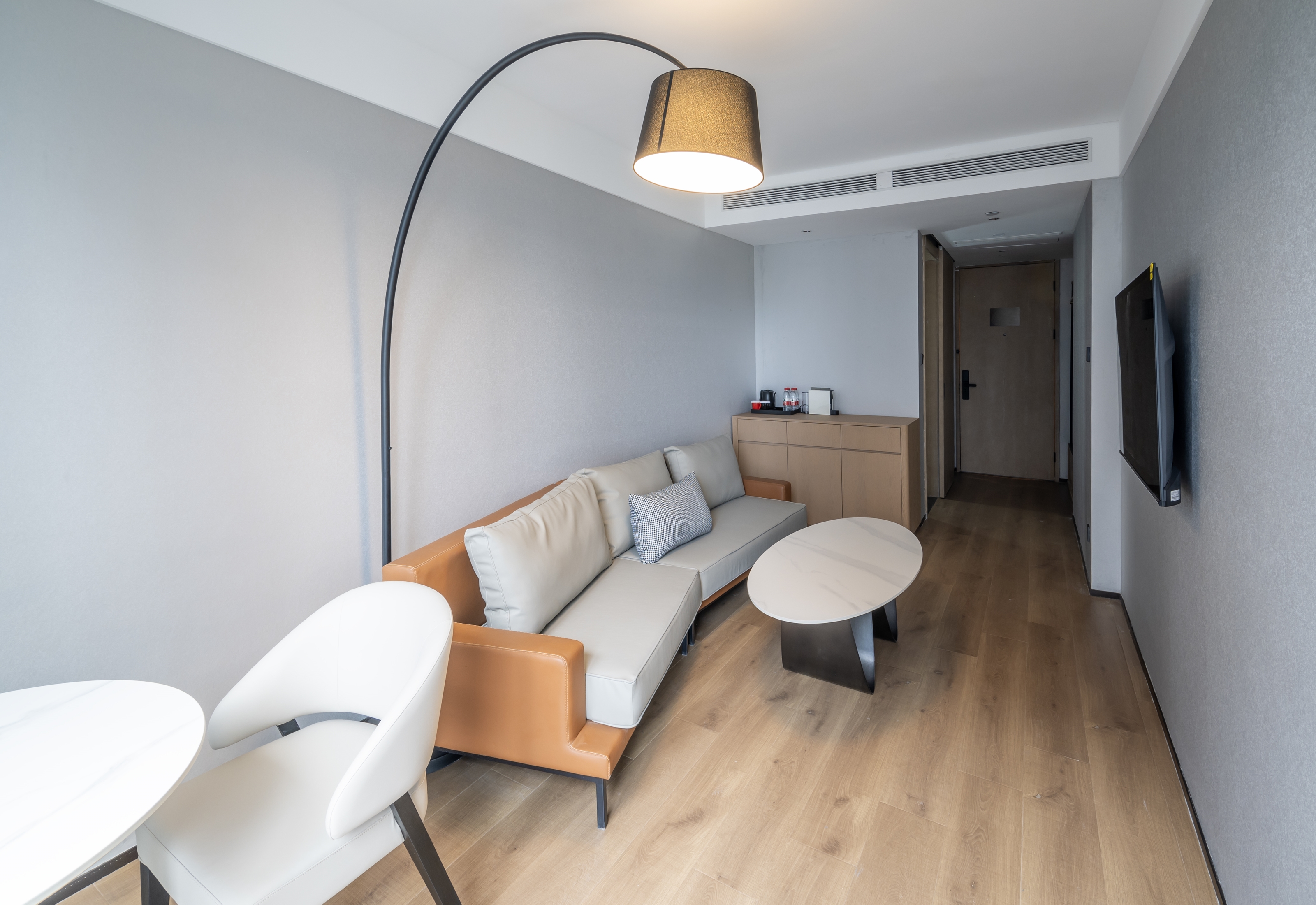 Guest room at the Ramada by Wyndham Hangzhou Yuhang in Hangzhou, Other than US/Canada