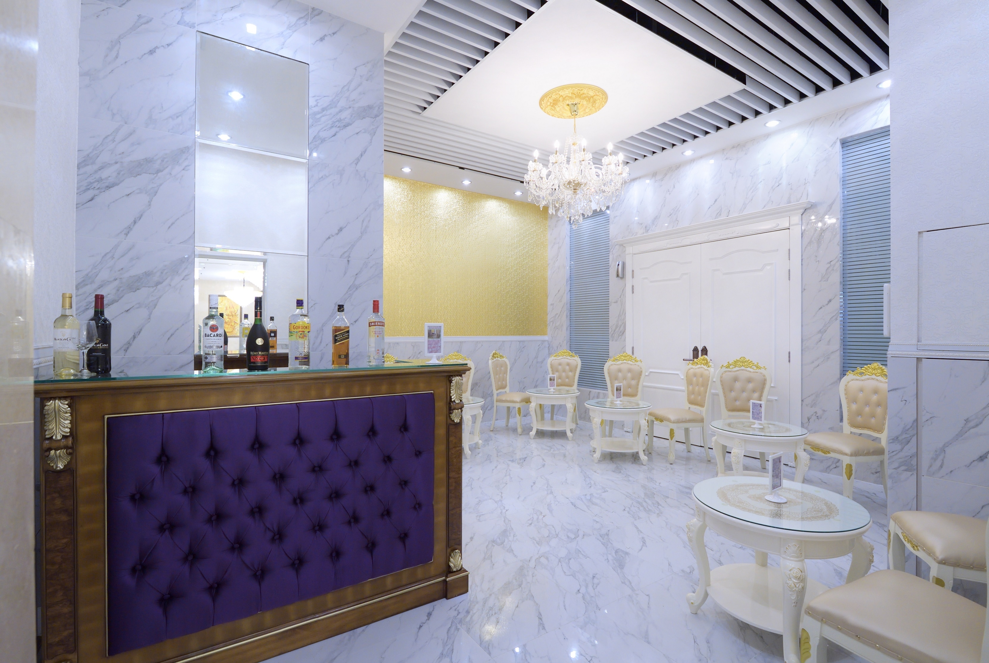 Ramada by Wyndham Hong Kong Grand View lobby bar in Hong Kong, Other than US/Canada