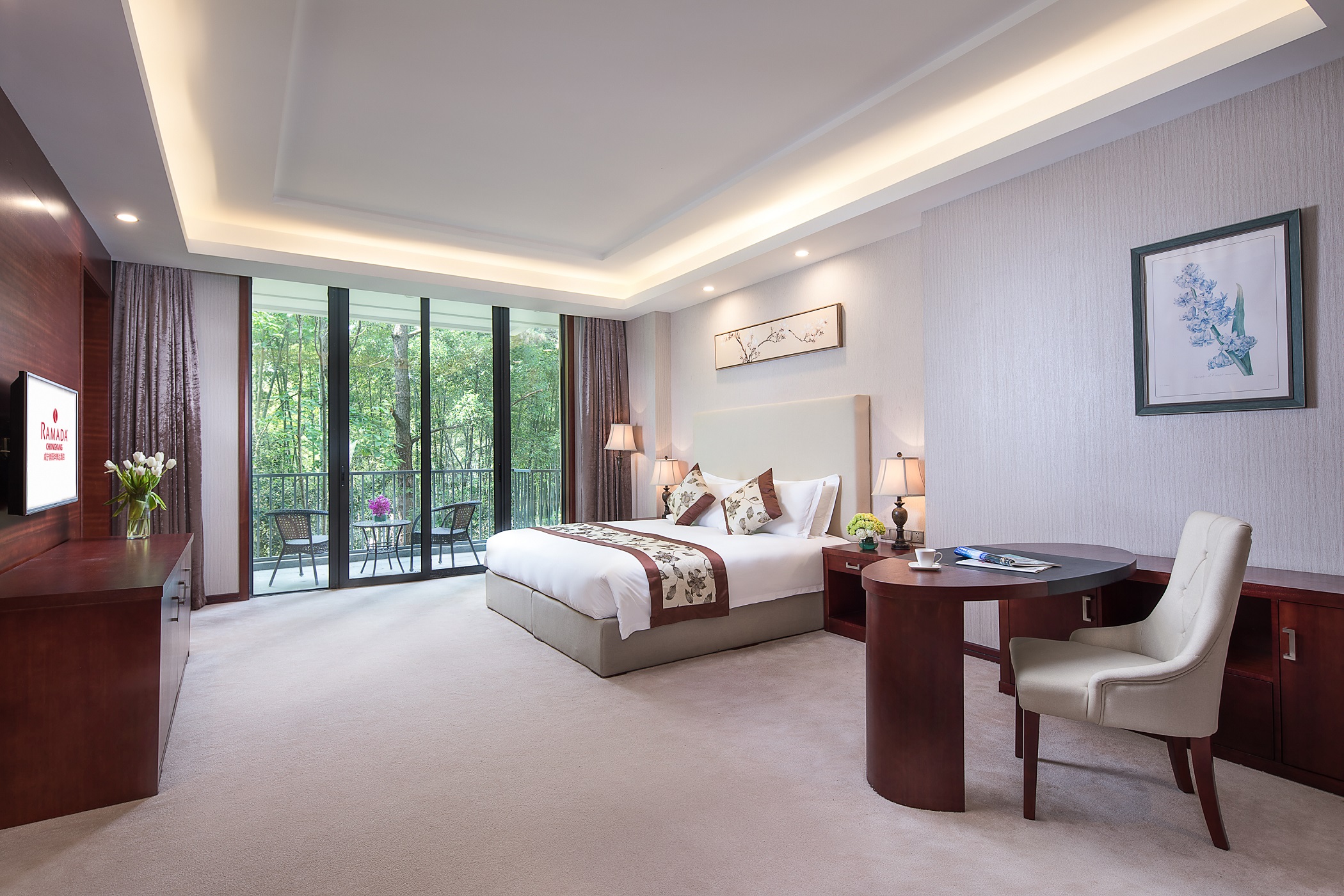 Guest room at the Ramada by Wyndham Xianning Chongyang in Xianning, Other than US/Canada