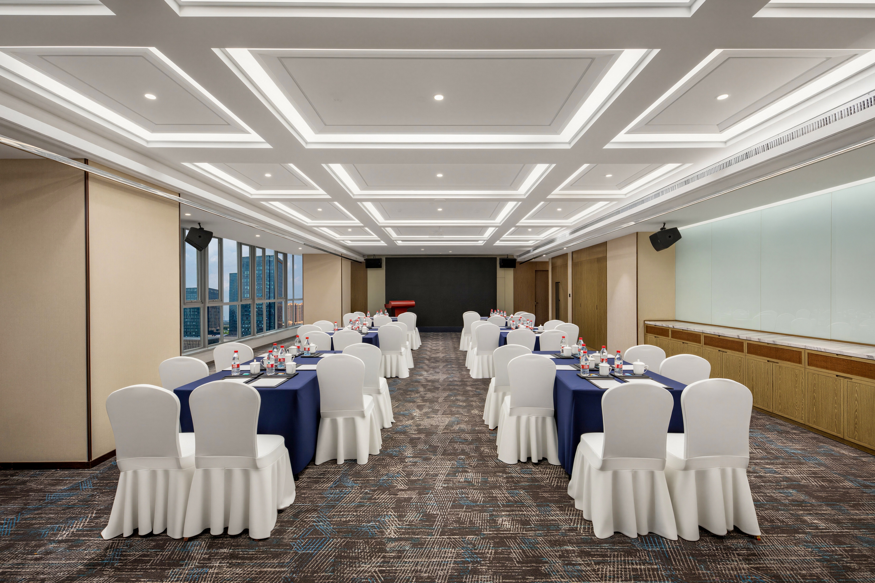 Meeting room at Ramada Plaza by Wyndham Jinan West Railway Station in Jinan, Other than US/Canada