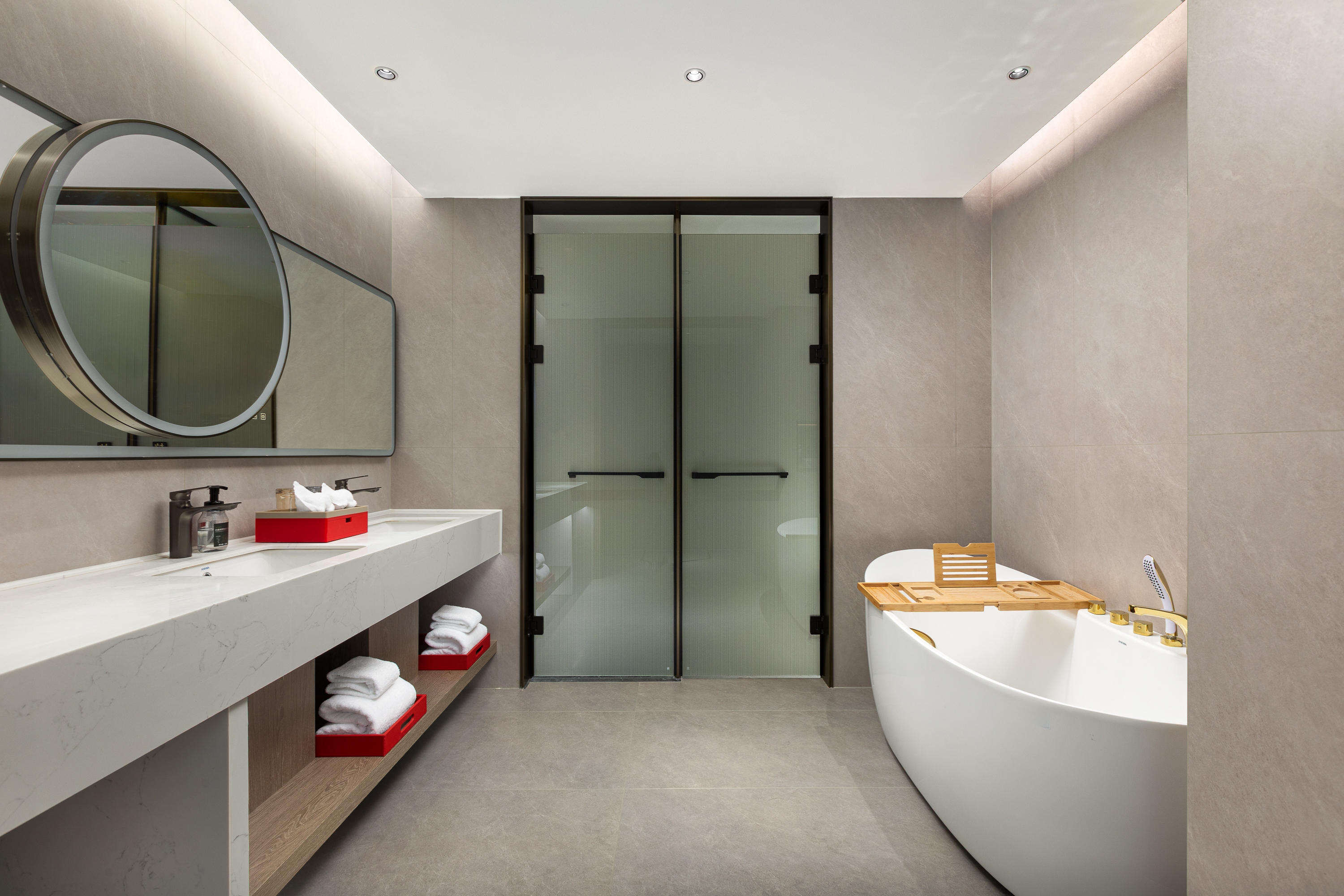 Guest room bath at the Ramada Encore by Wyndham Kunming Jingkai in Kunming, Other than US/Canada