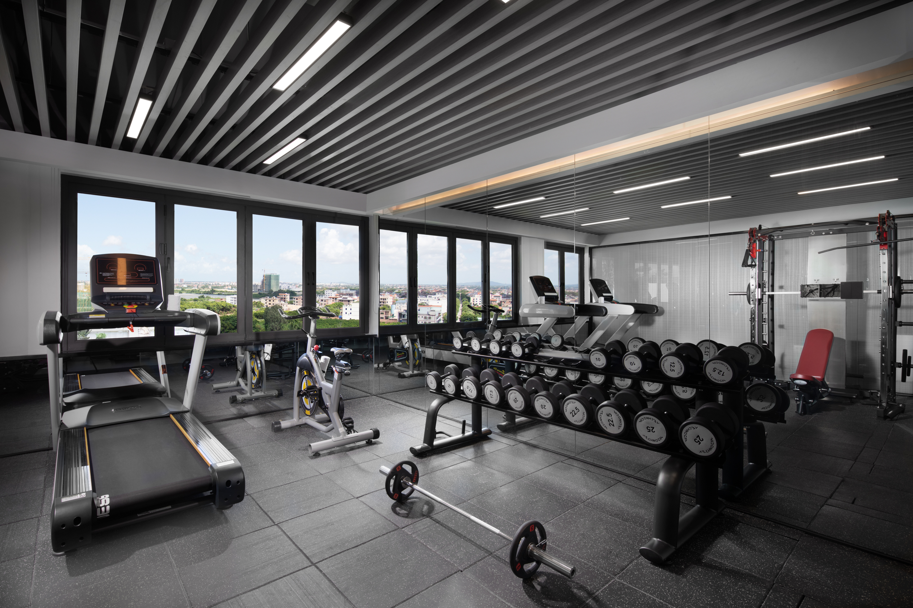 Fitness room at Ramada Encore by Wyndham Jiusuo Downtown in Ledong, Other than US/Canada