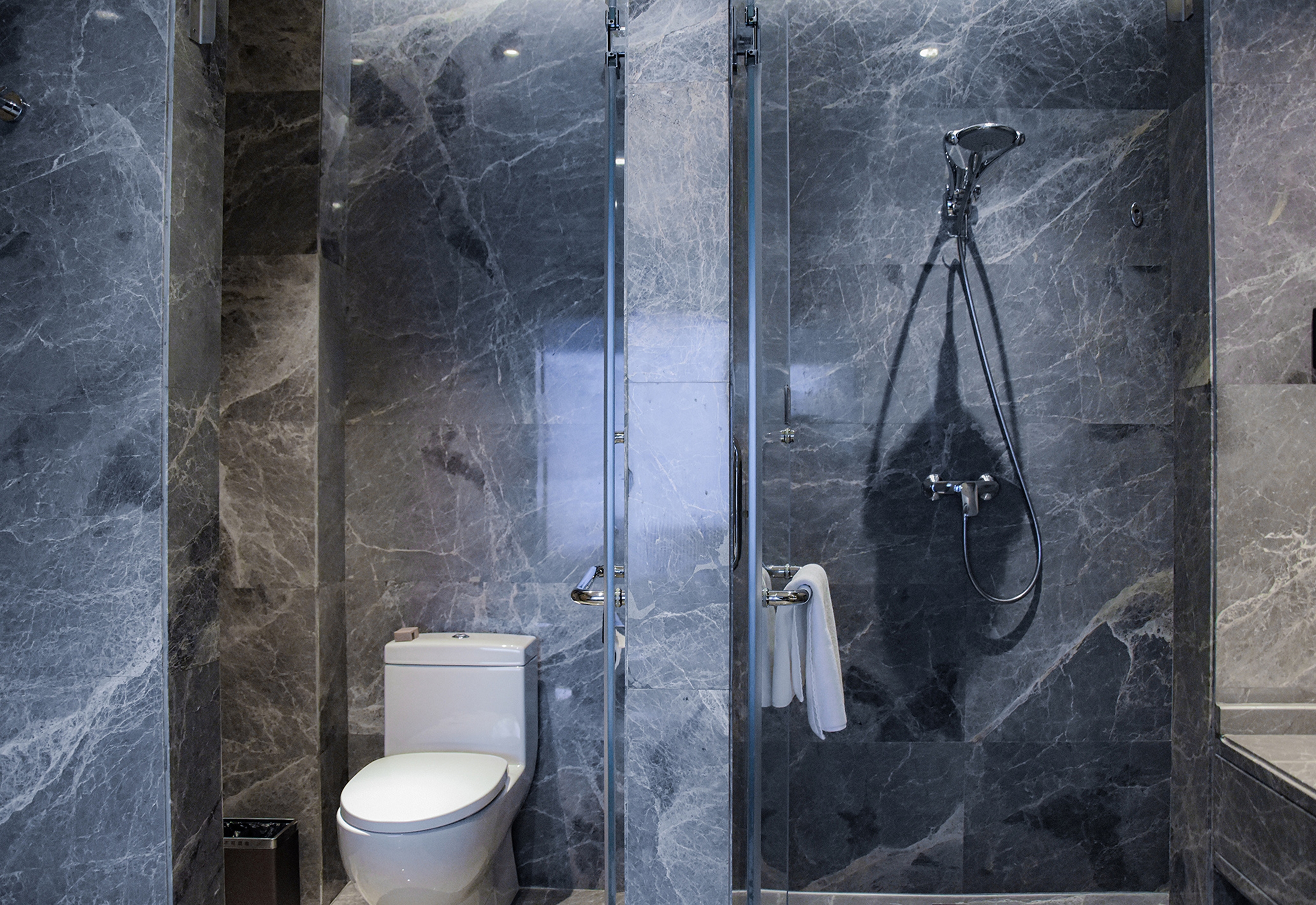 Guest room bath at the Ramada by Wyndham Leshan in Leshan, Other than US/Canada