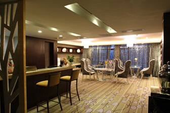 Bar at Ramada Longyan in Longyan, Other than US/Canada