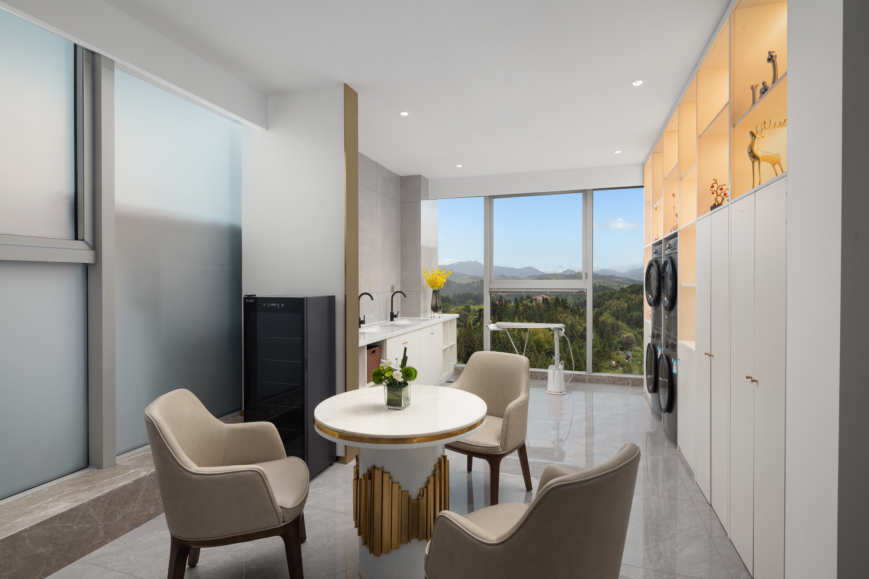 Laundry facilities at Ramada by Wyndham Zhouning in Ningde, Other than US/Canada