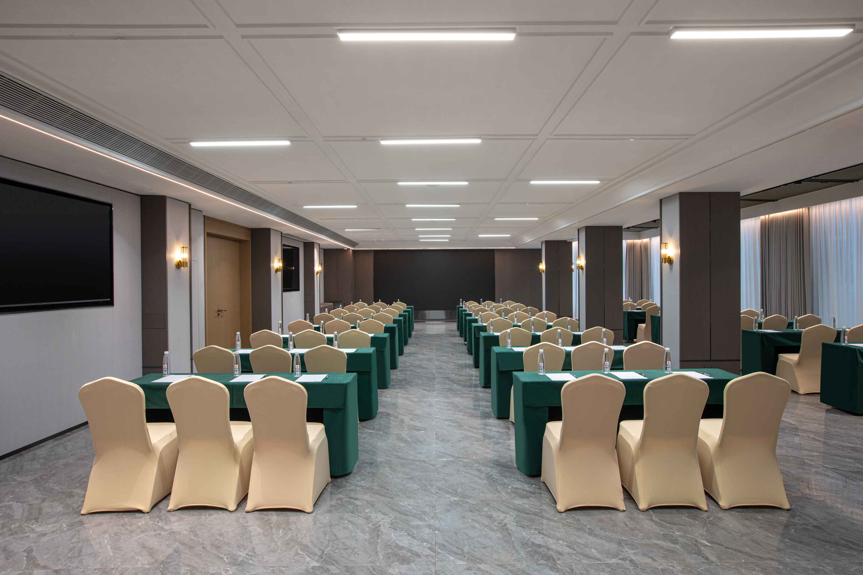 Meeting room at Ramada Encore by Wyndham Qingyuan Liannan in Qingyuan, Other than US/Canada
