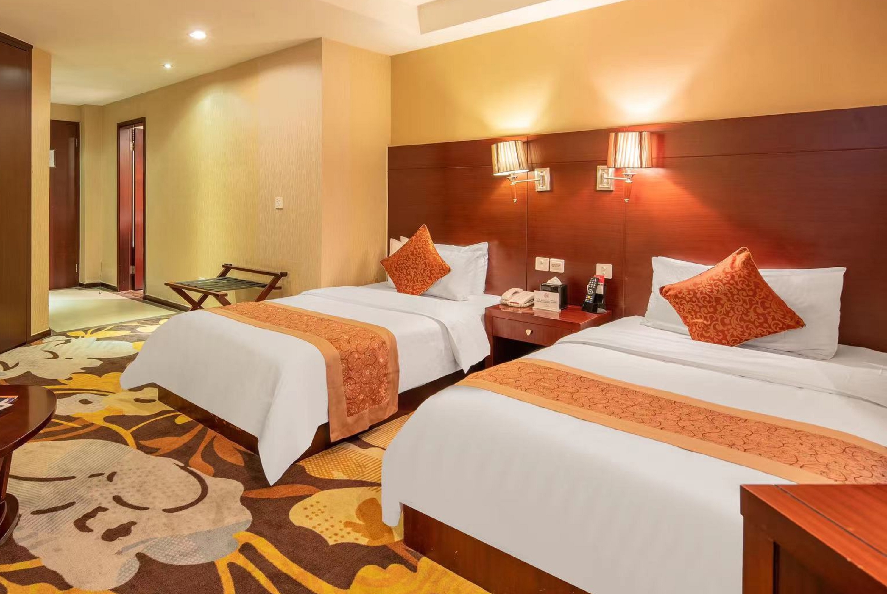 Guest room at the Ramada by Wyndham Wujiaochang Shanghai in Shanghai, Other than US/Canada