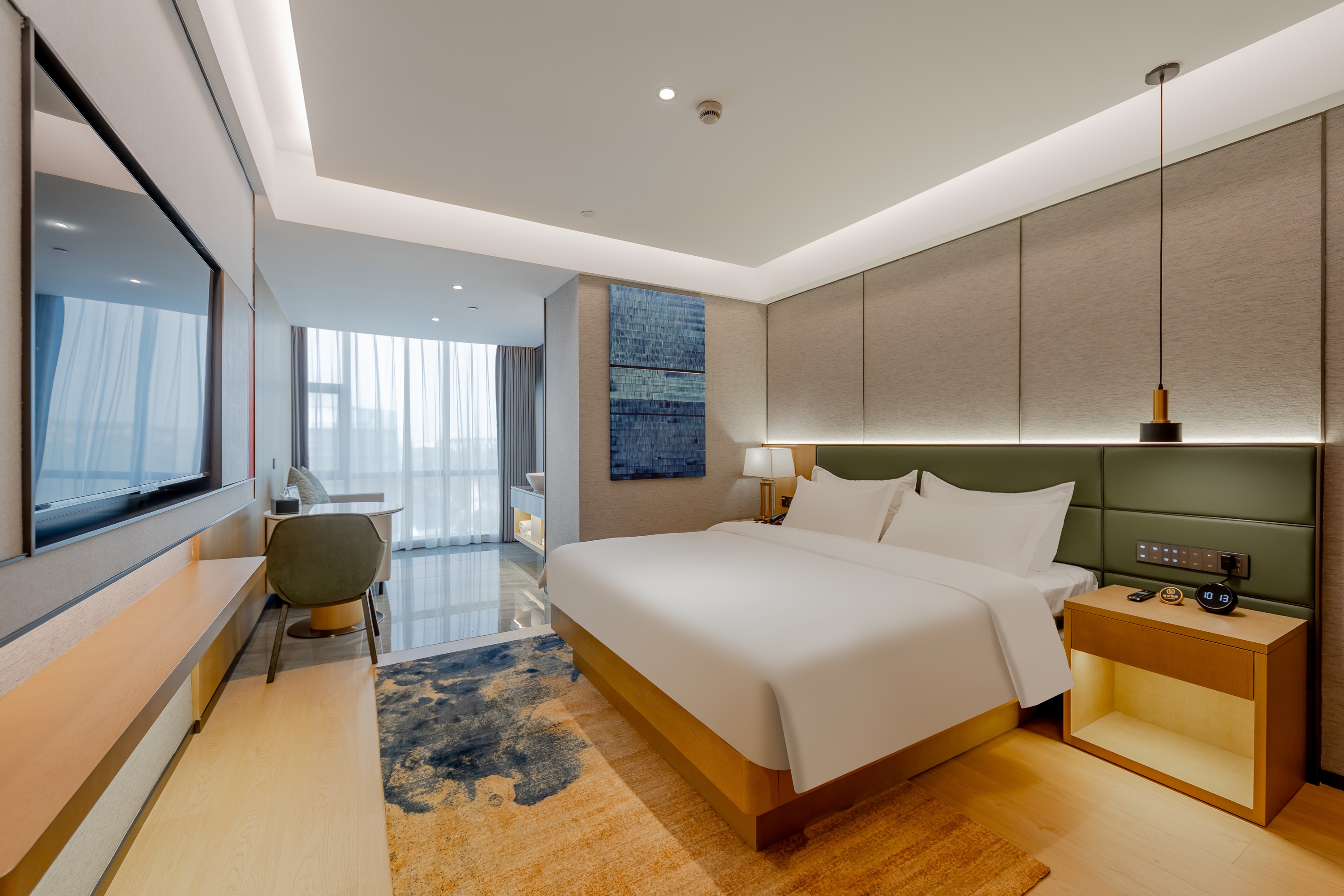 Guest room at the Ramada by Wyndham Shanghai Pudong in Shanghai, Other than US/Canada