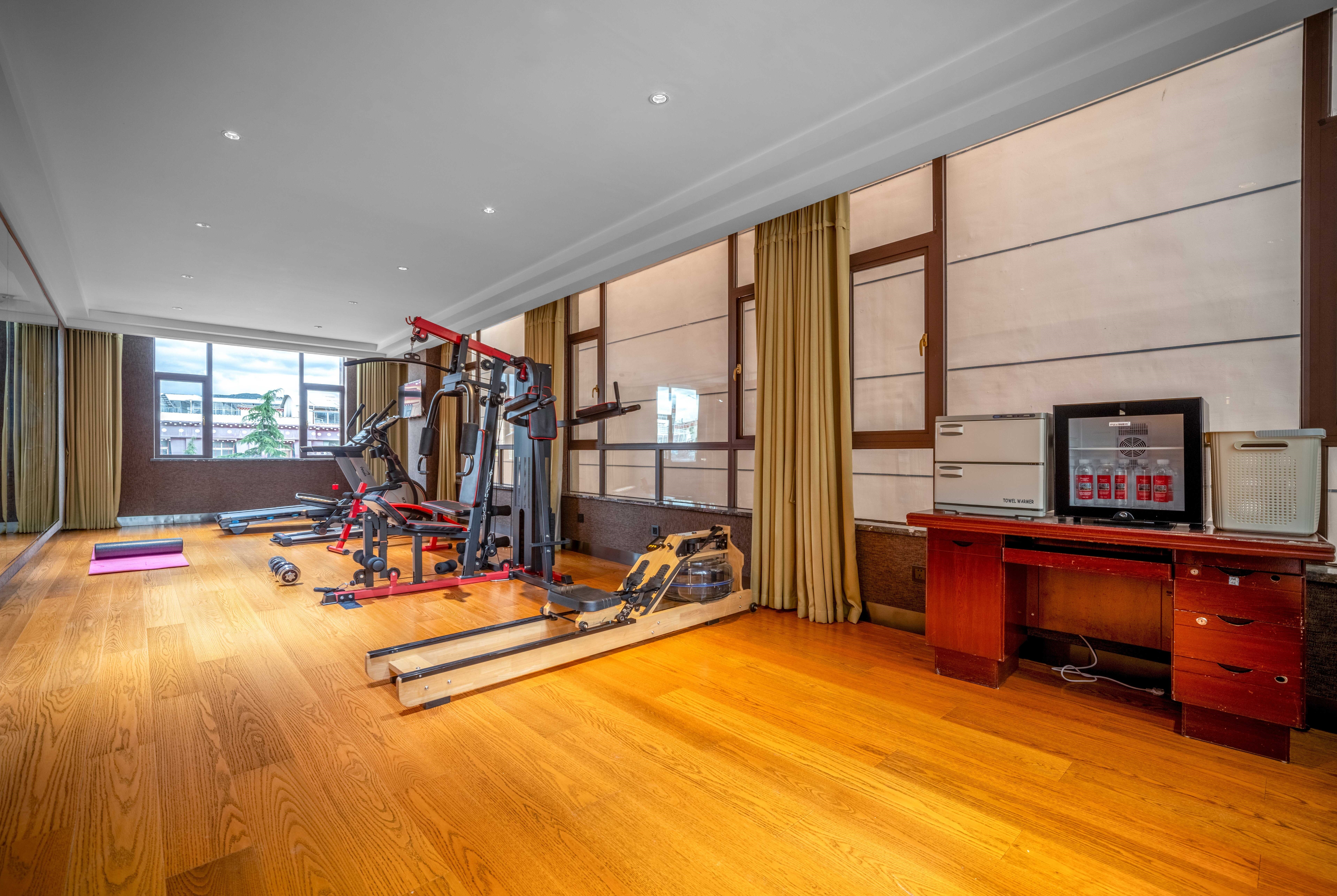 Fitness room at Ramada by Wyndham Diqing in Shangri-La City, Other than US/Canada