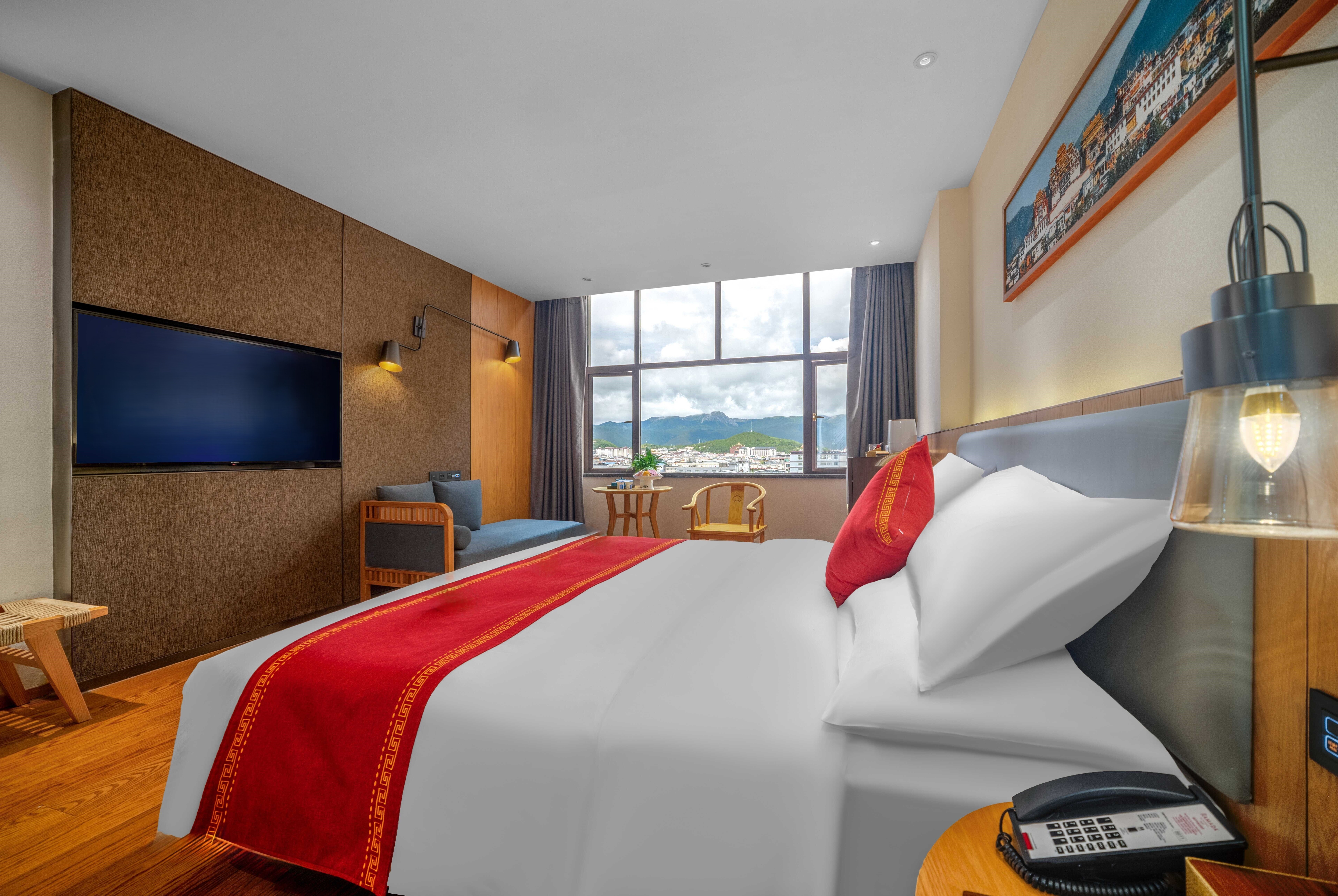 Guest room at the Ramada by Wyndham Diqing in Shangri-La City, Other than US/Canada