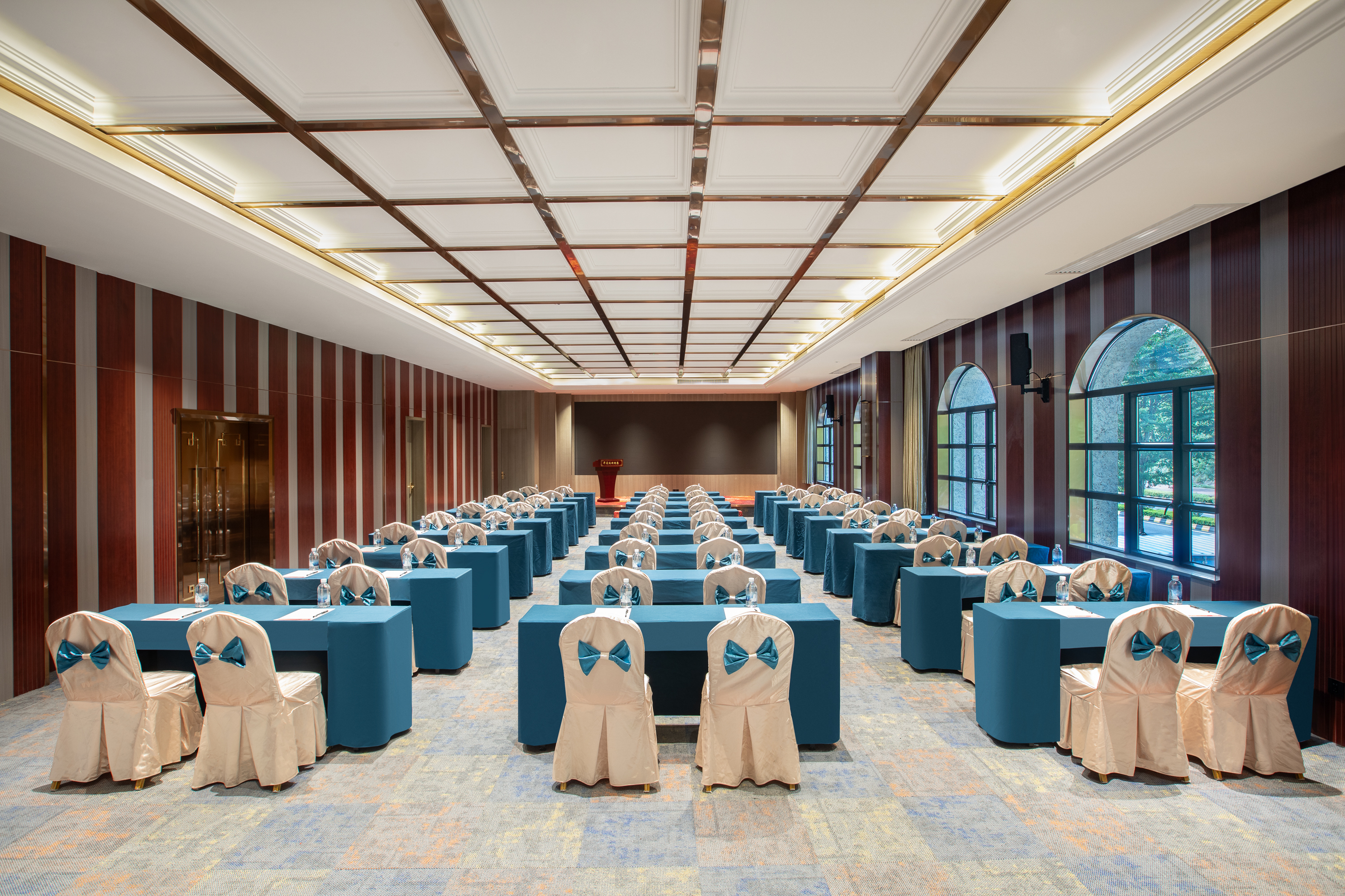 Meeting room at Ramada by Wyndham Shaoguan Danxia Mountain in Shaoguan, Other than US/Canada