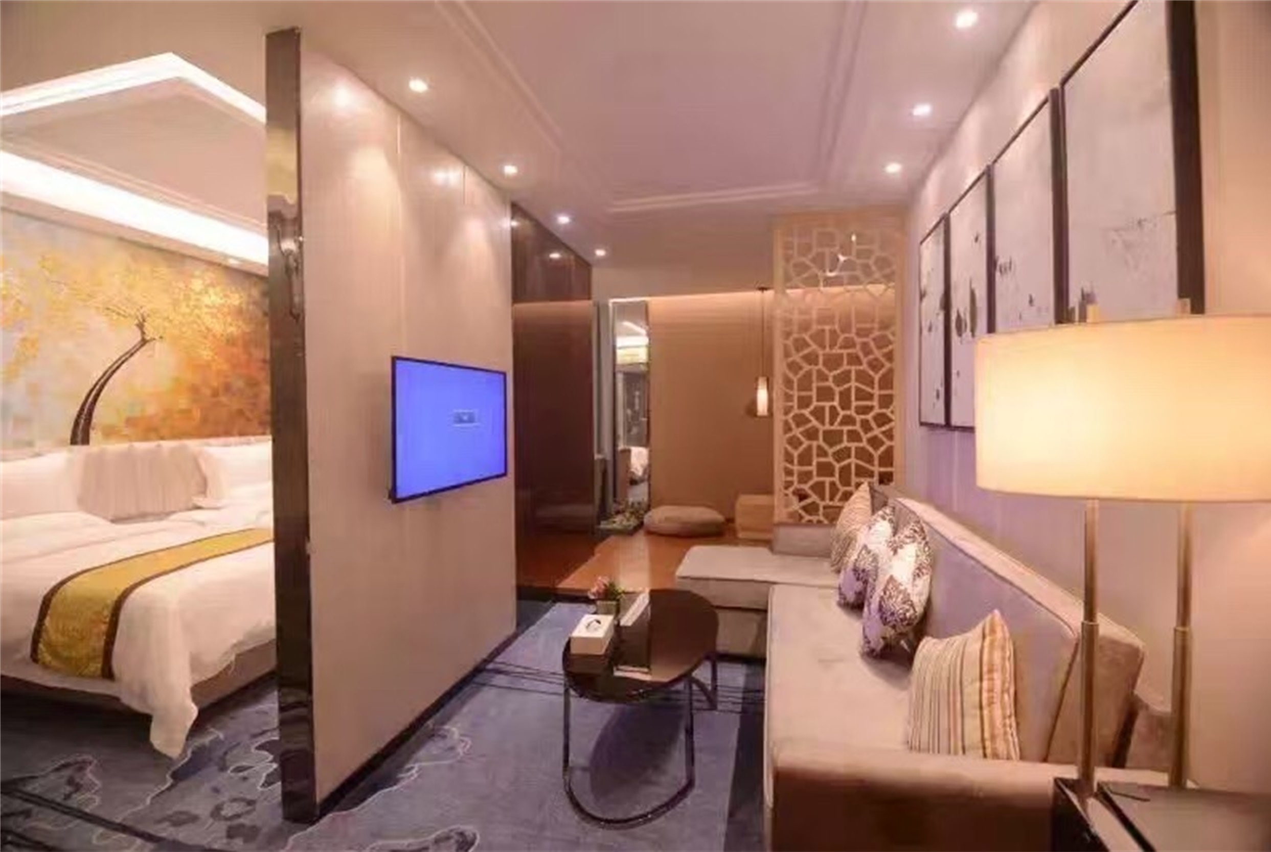 Guest room at the Ramada by Wyndham Shenzhen Baoan in Shenzhen, Other than US/Canada