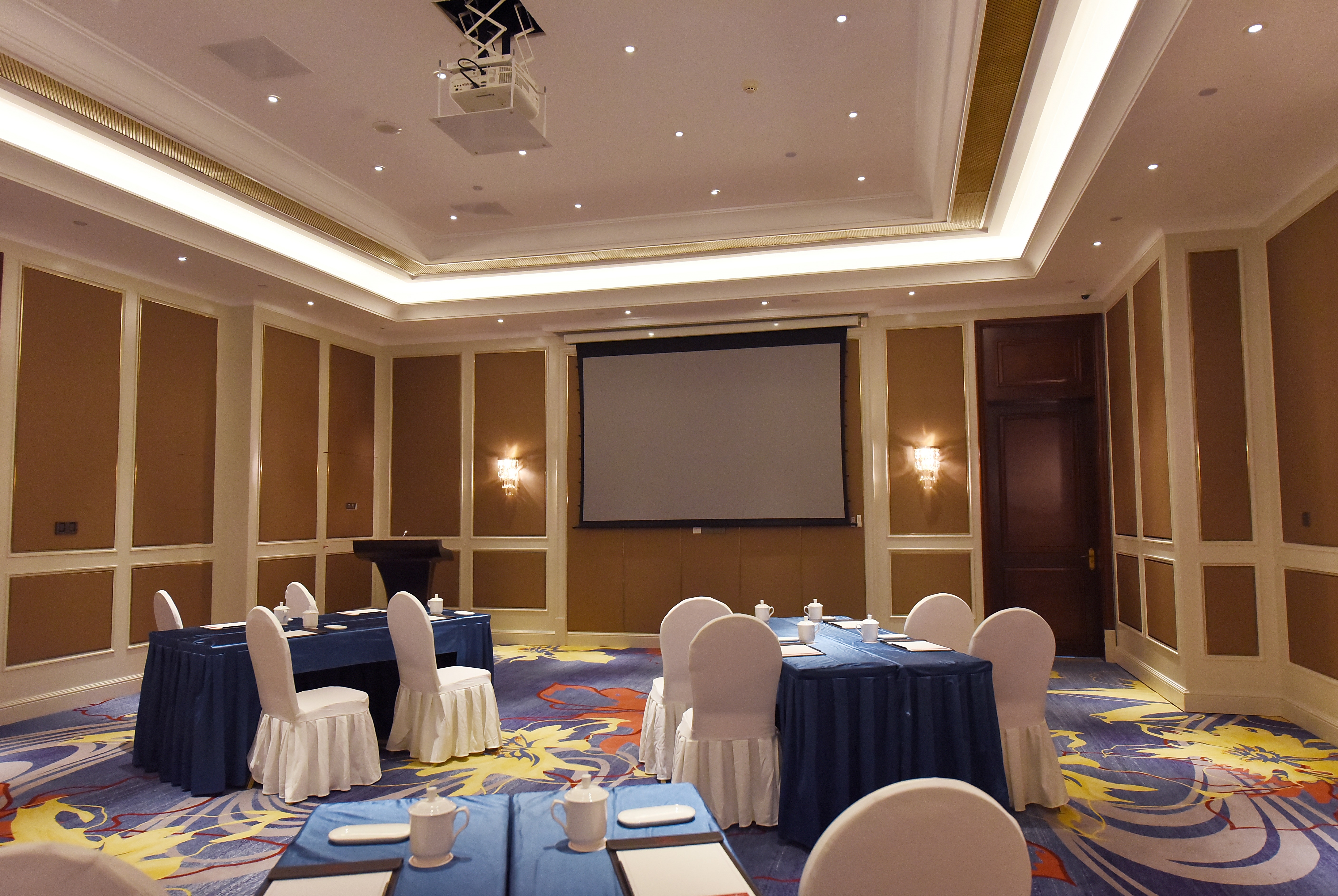 Meeting room at Ramada Plaza by Wyndham Wenzhou in Wenzhou, Other than US/Canada