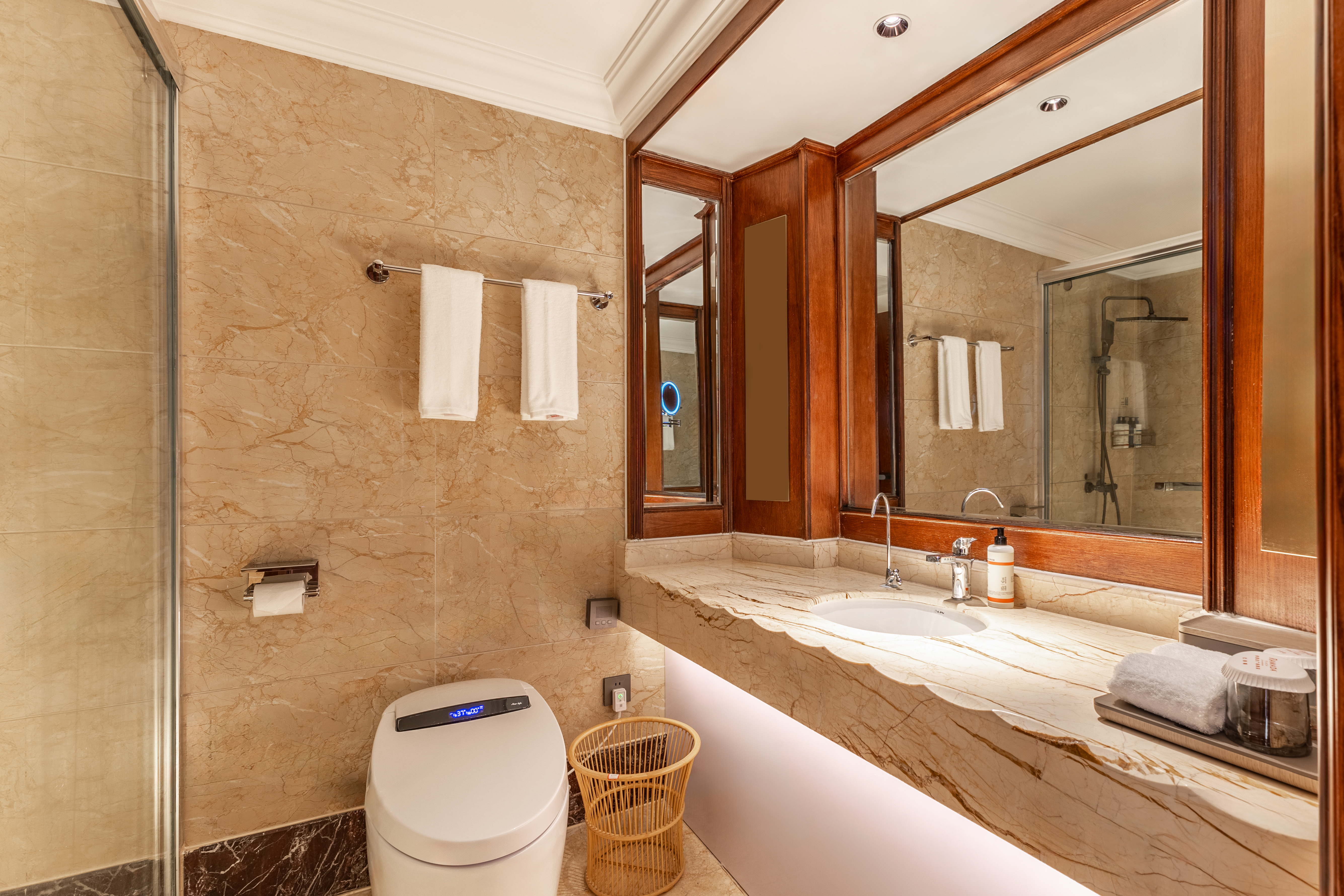 Guest room bath at the Ramada Plaza by Wyndham Wuhan Dongxi Lake in Wuhan, Other than US/Canada