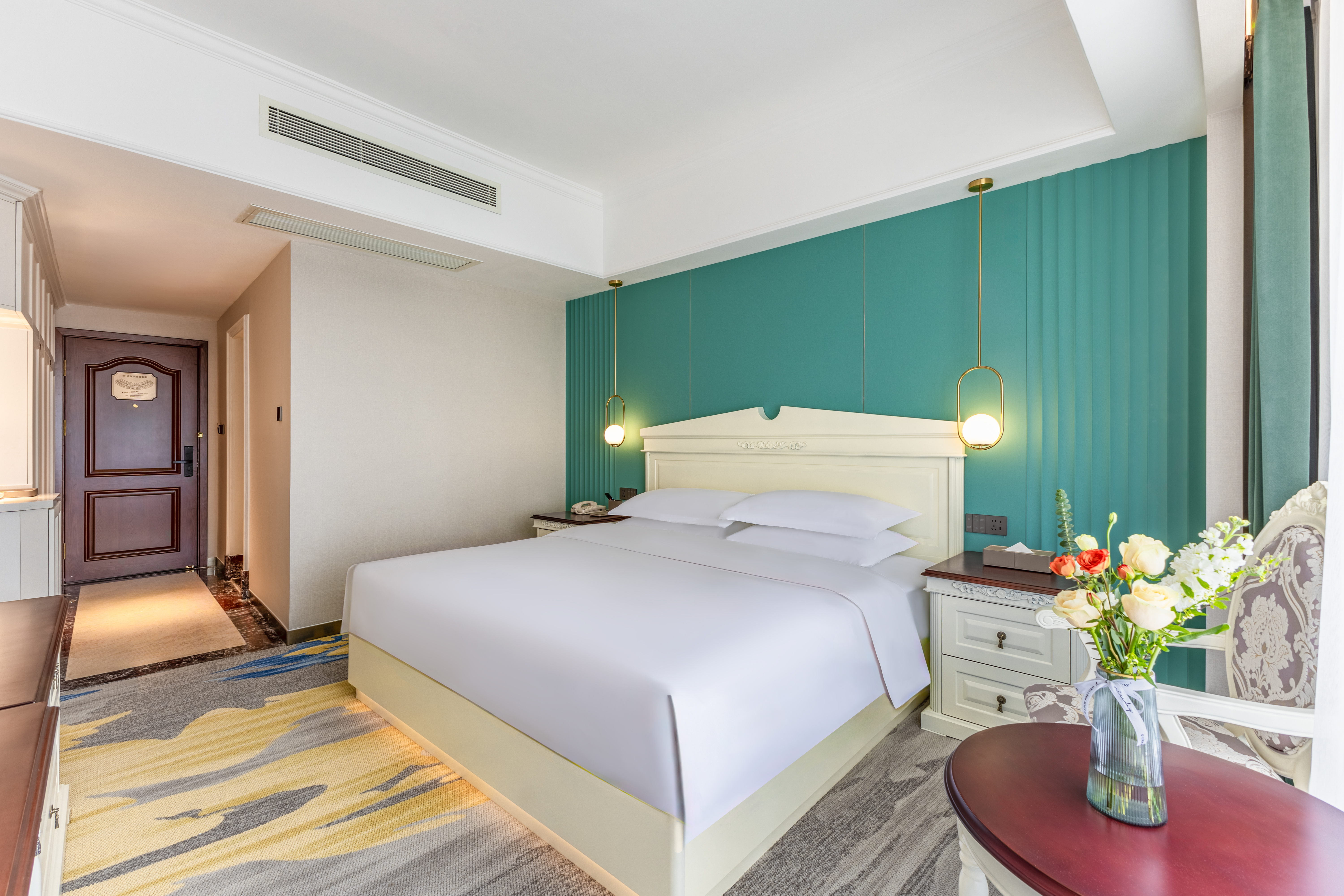 Guest room at the Ramada Plaza by Wyndham Wuhan Dongxi Lake in Wuhan, Other than US/Canada