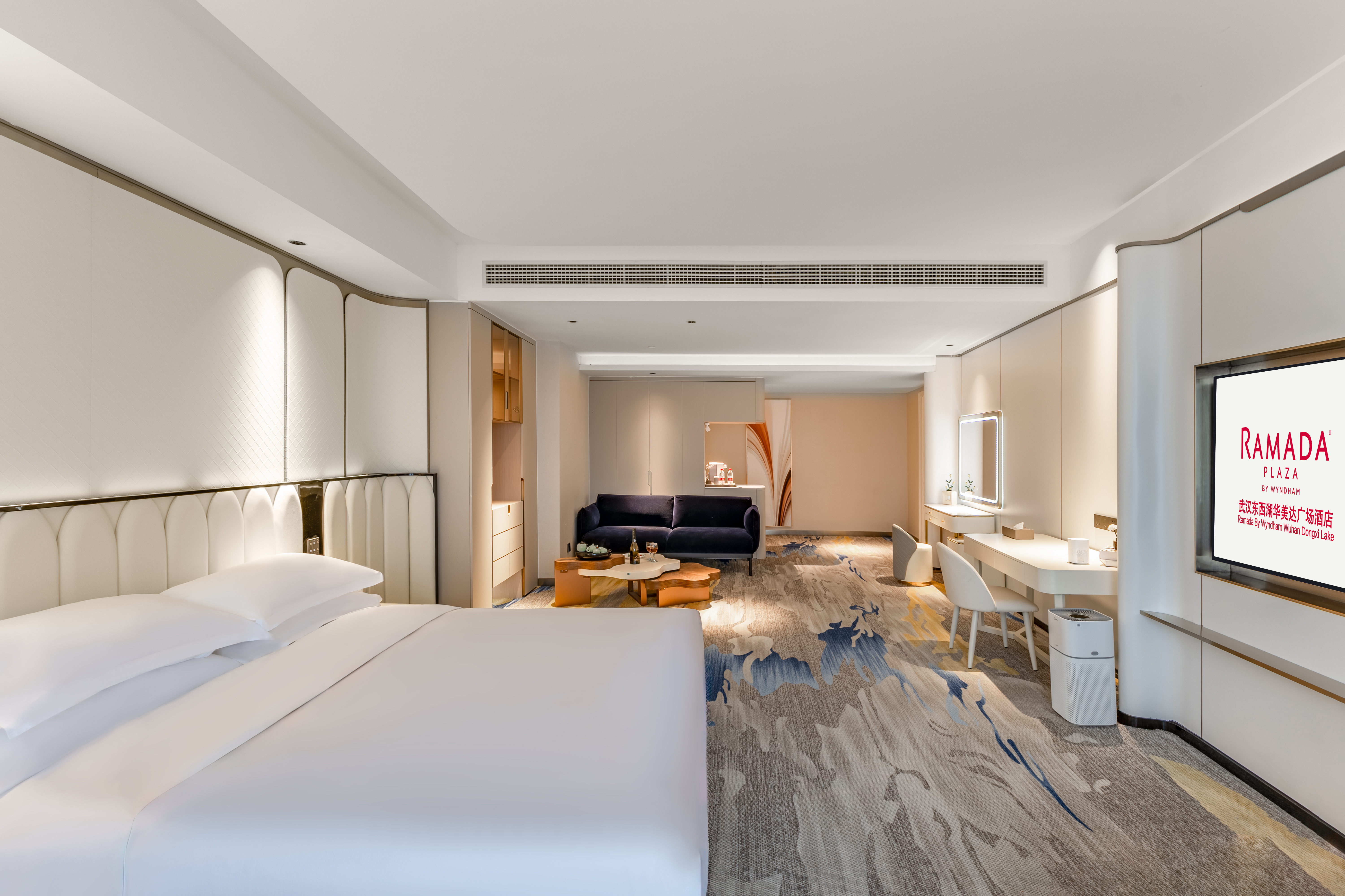 Ramada Plaza by Wyndham Wuhan Dongxi Lake suite in Wuhan, Other than US/Canada