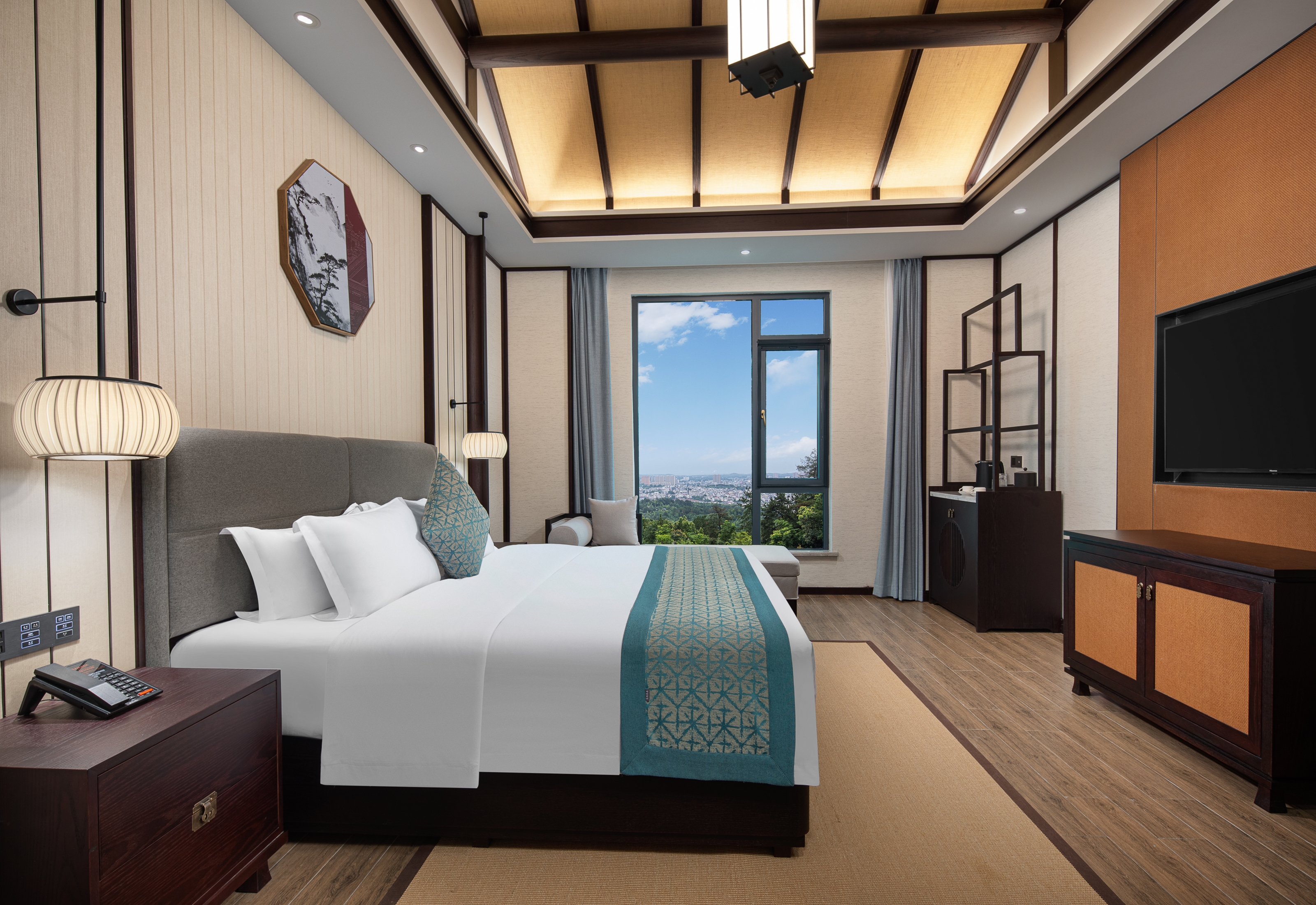 Guest room at the Ramada by Wyndham Xianning Xishan Mountain in Xianning, Other than US/Canada