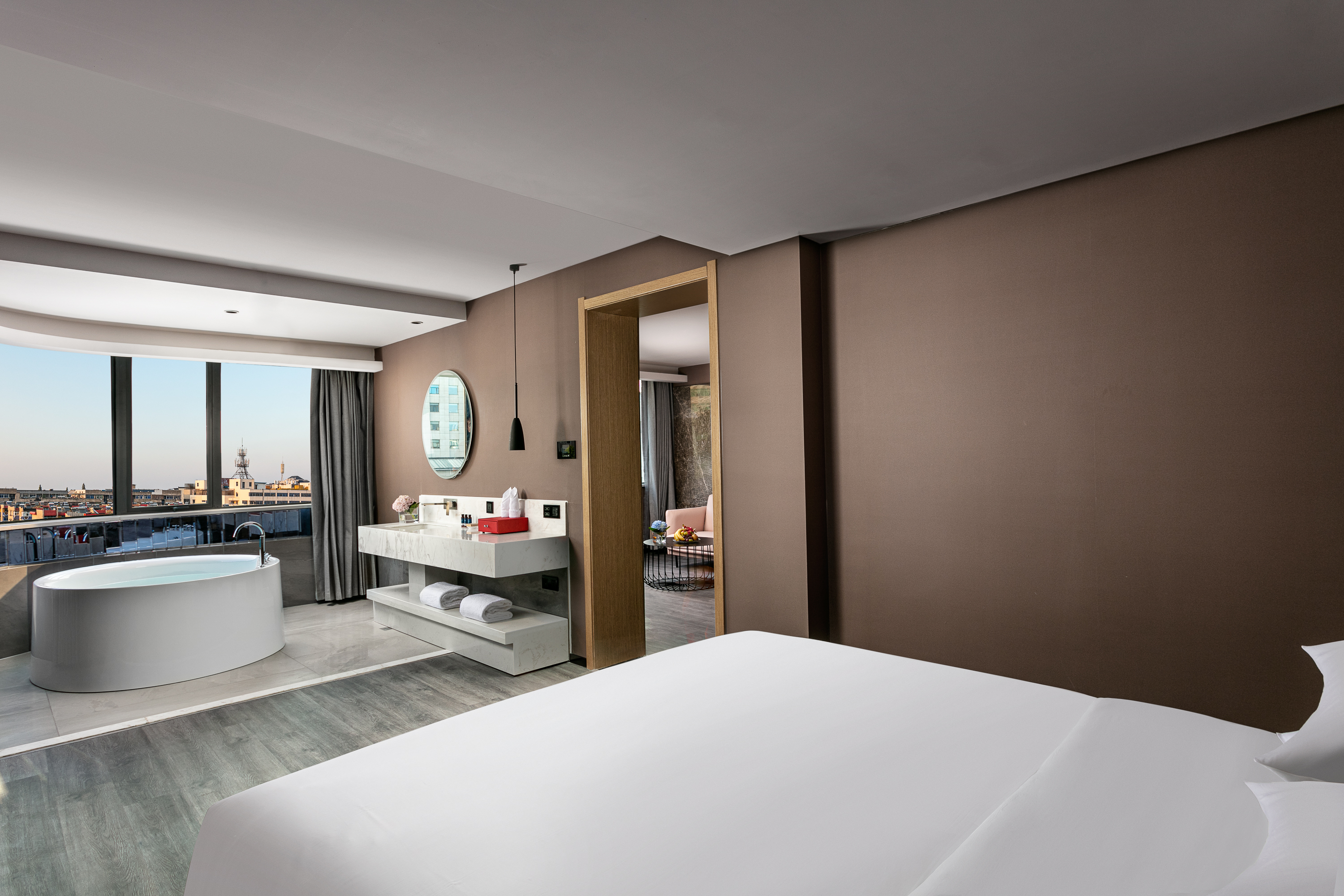 Guest room at the Ramada by Wyndham Yangzhou Slender West Lake in Yangzhou, Other than US/Canada