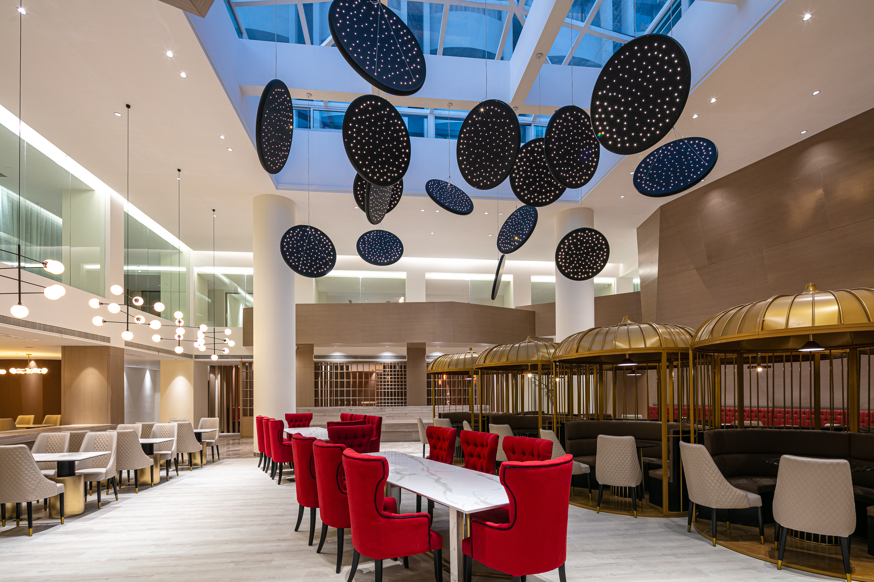 Ramada by Wyndham Yangzhou Slender West Lake restaurant in Yangzhou, Other than US/Canada