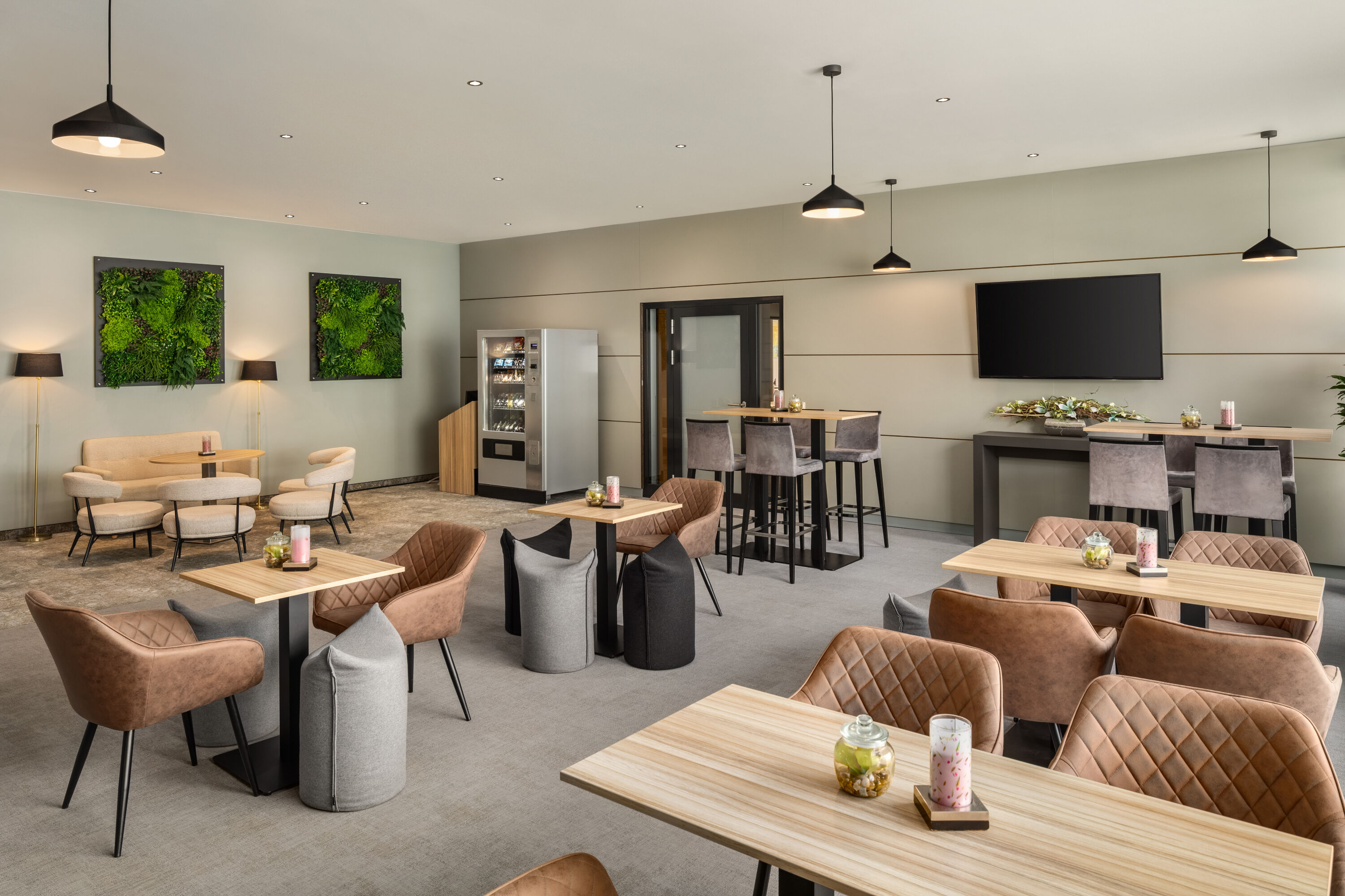 Lobby bar at Ramada by Wyndham Essen in Essen, Other than US/Canada