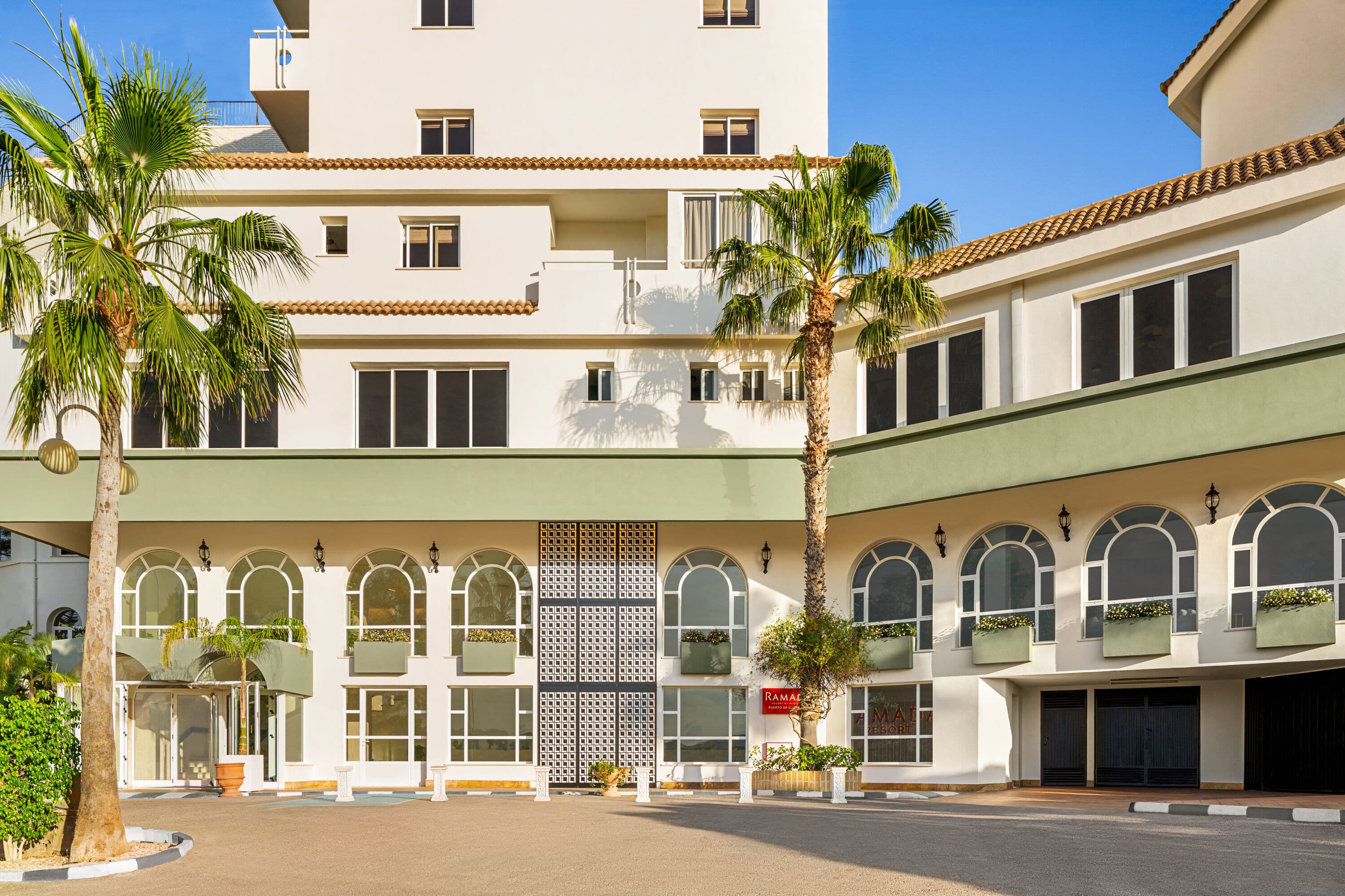 tobacco shop puerto de mazarron Ramada Resort by Wyndham Puerto de Mazarron