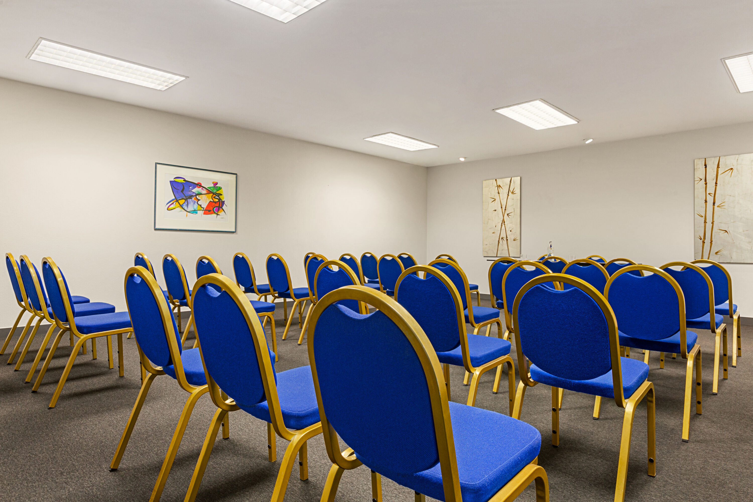 Meeting room at Ramada by Wyndham Madrid Tres Cantos in Tres Cantos, Other than US/Canada