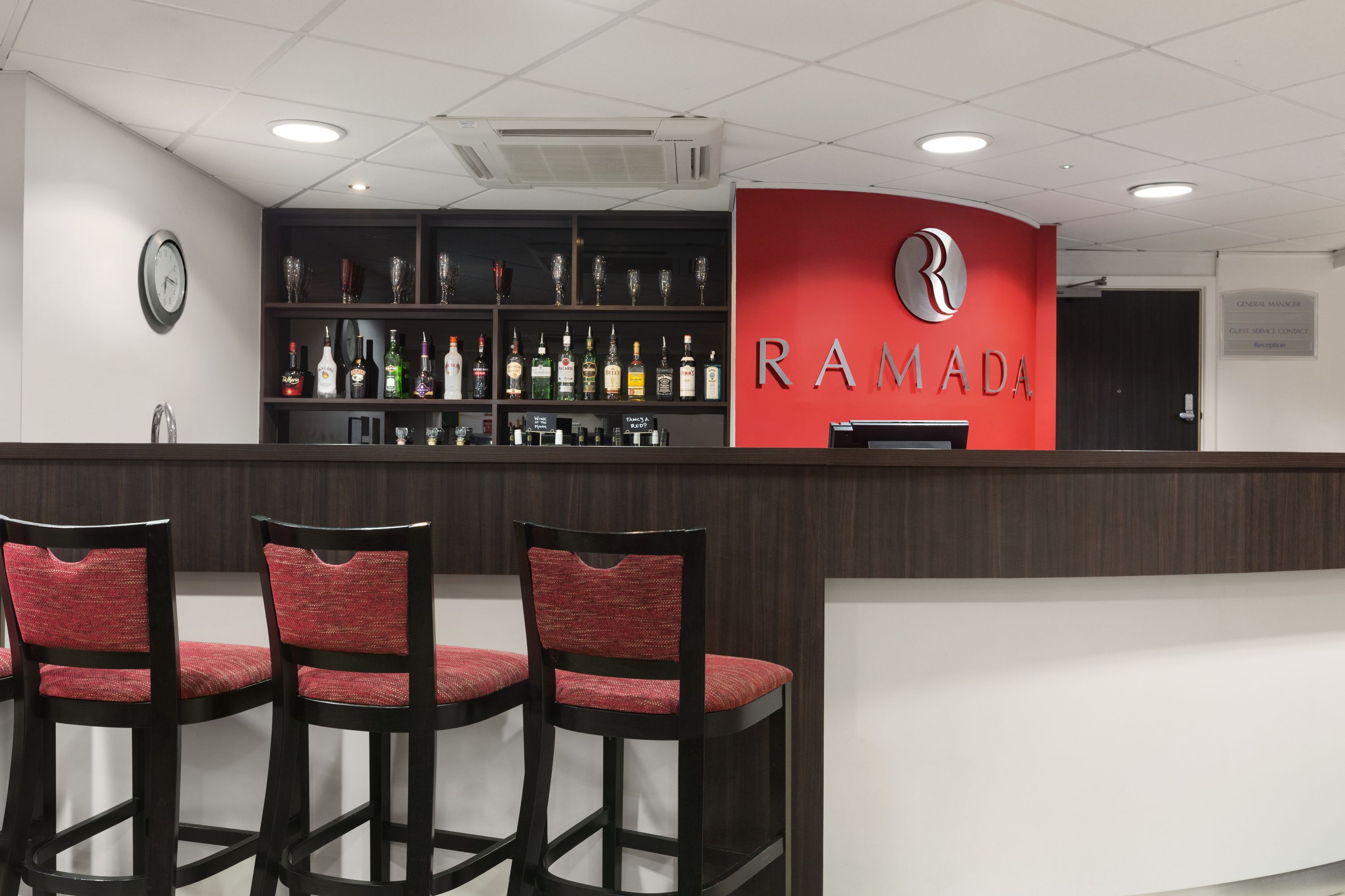 Bar at Ramada by Wyndham London Stansted Airport in Bishops Stortford, Other than US/Canada