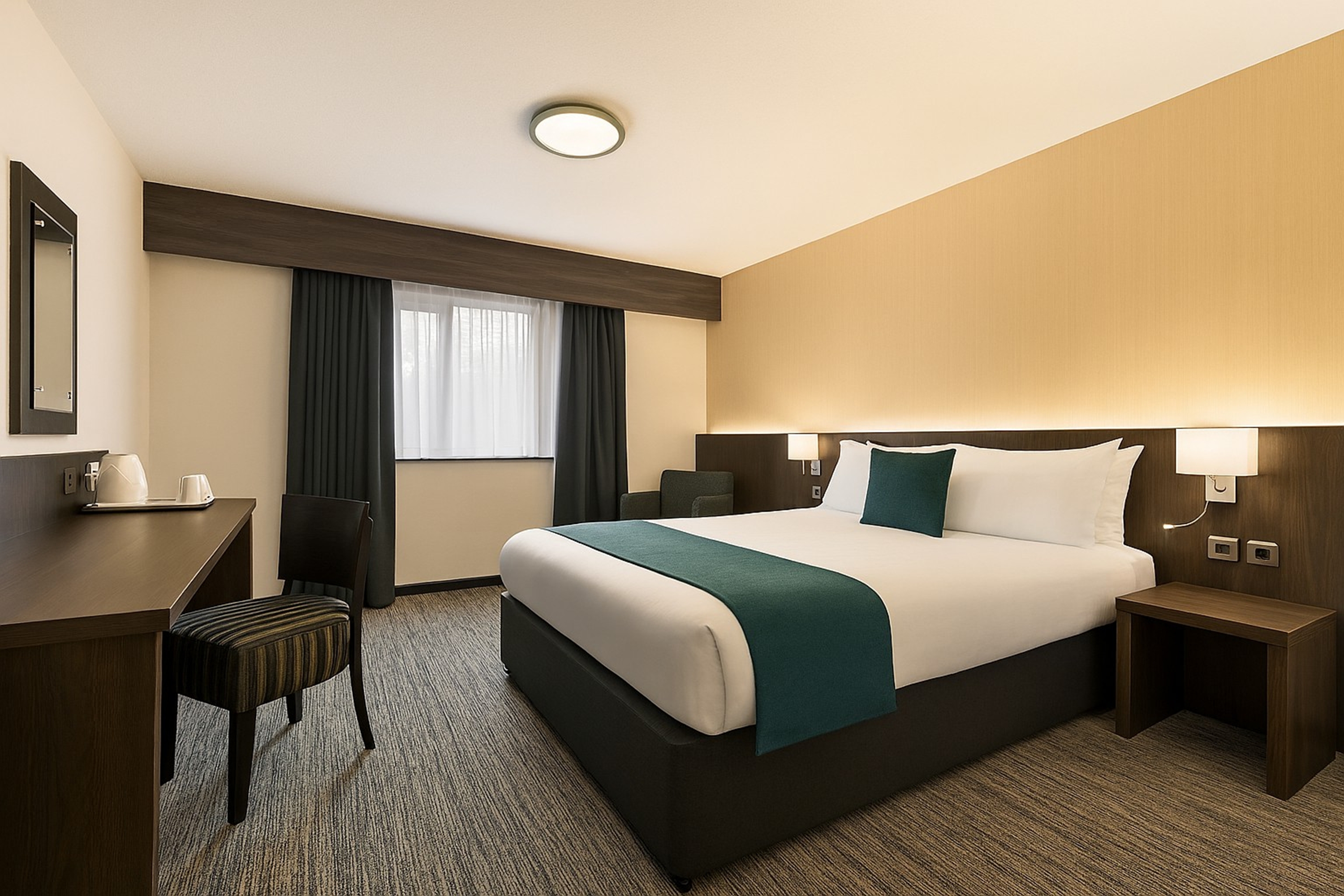 Guest room at the Ramada by Wyndham Bristol West in Bristol, Other than US/Canada