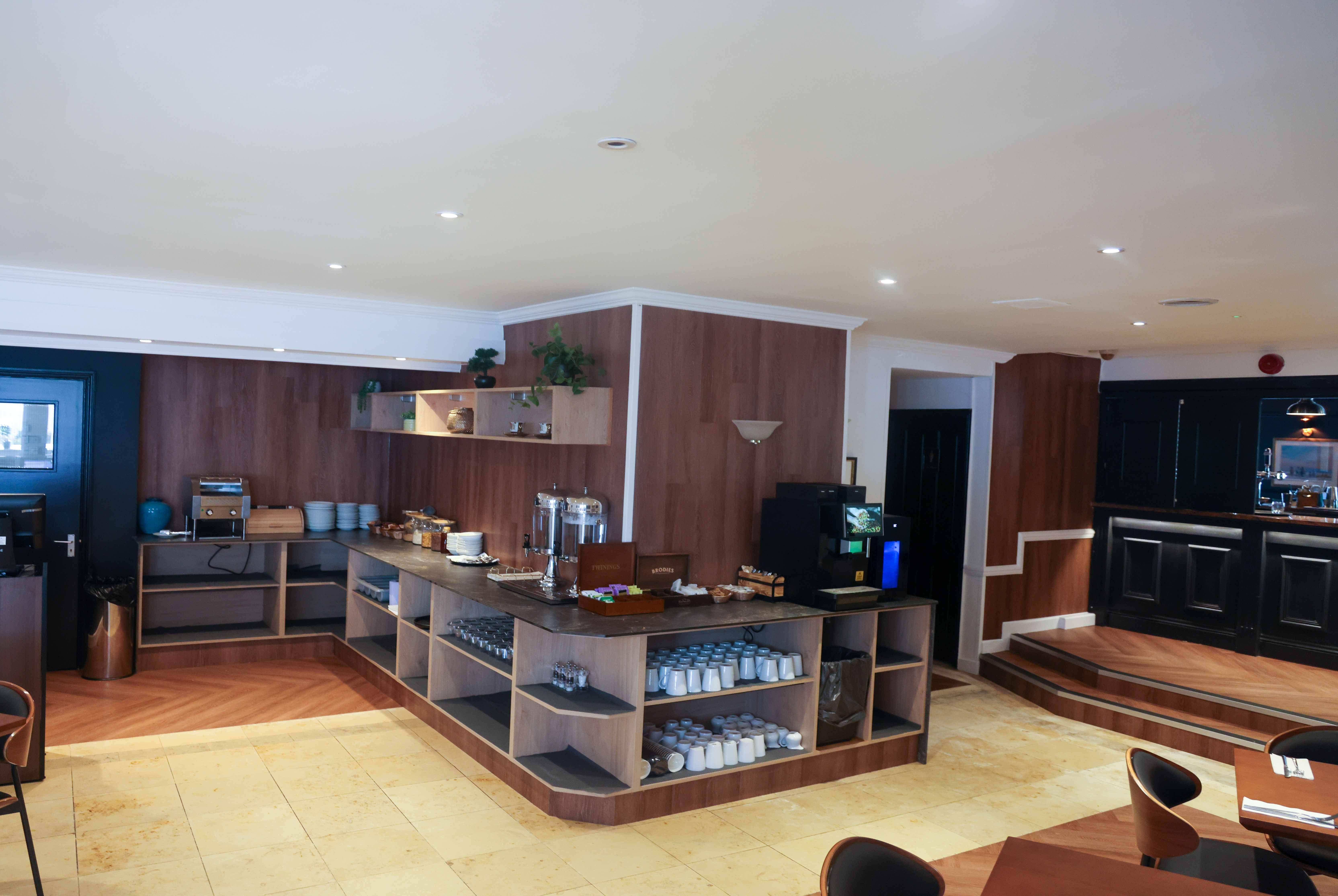Ramada by Wyndham Cheltenham restaurant breakfast area with seating in Cheltenham, Other than US/Canada