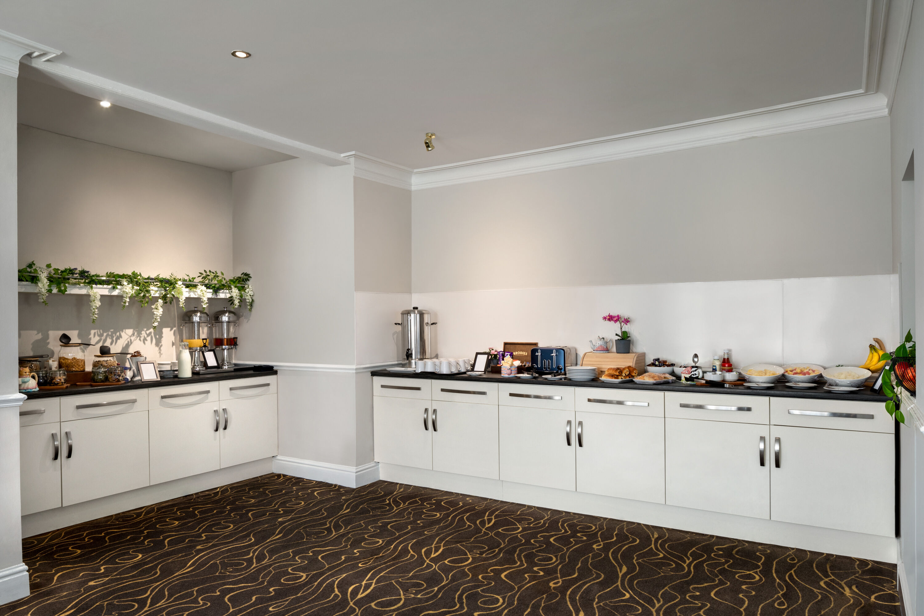 Free breakfast at Ramada by Wyndham Cheltenham in Cheltenham, Other than US/Canada