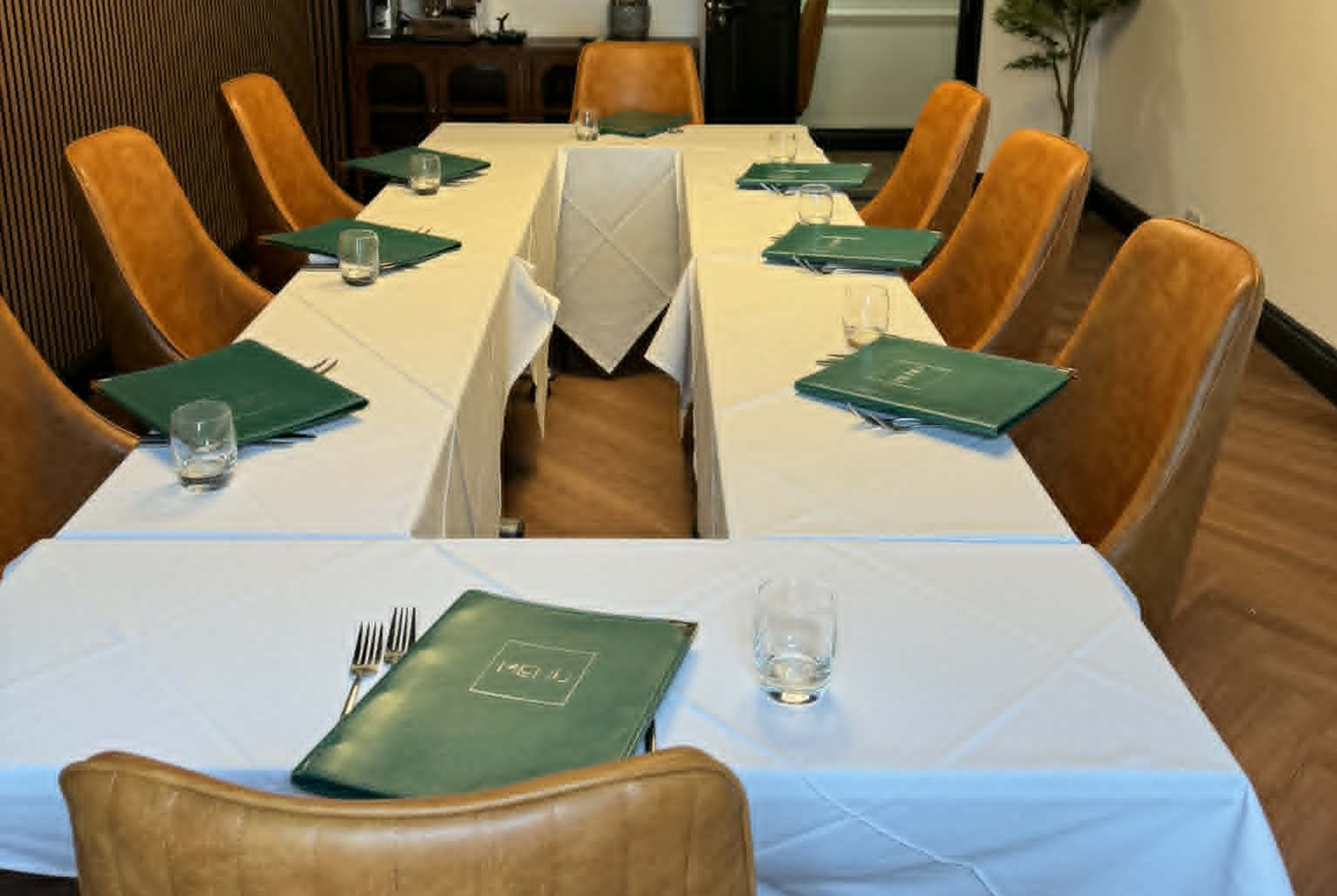 Meeting room at Ramada by Wyndham Cheltenham in Cheltenham, Other than US/Canada