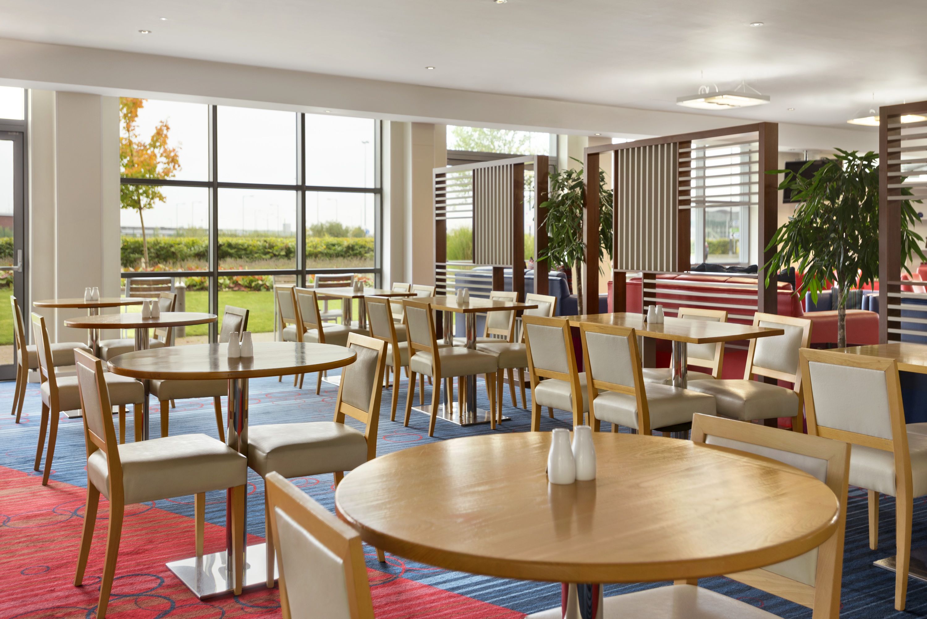 doncaster ramada encore wyndham