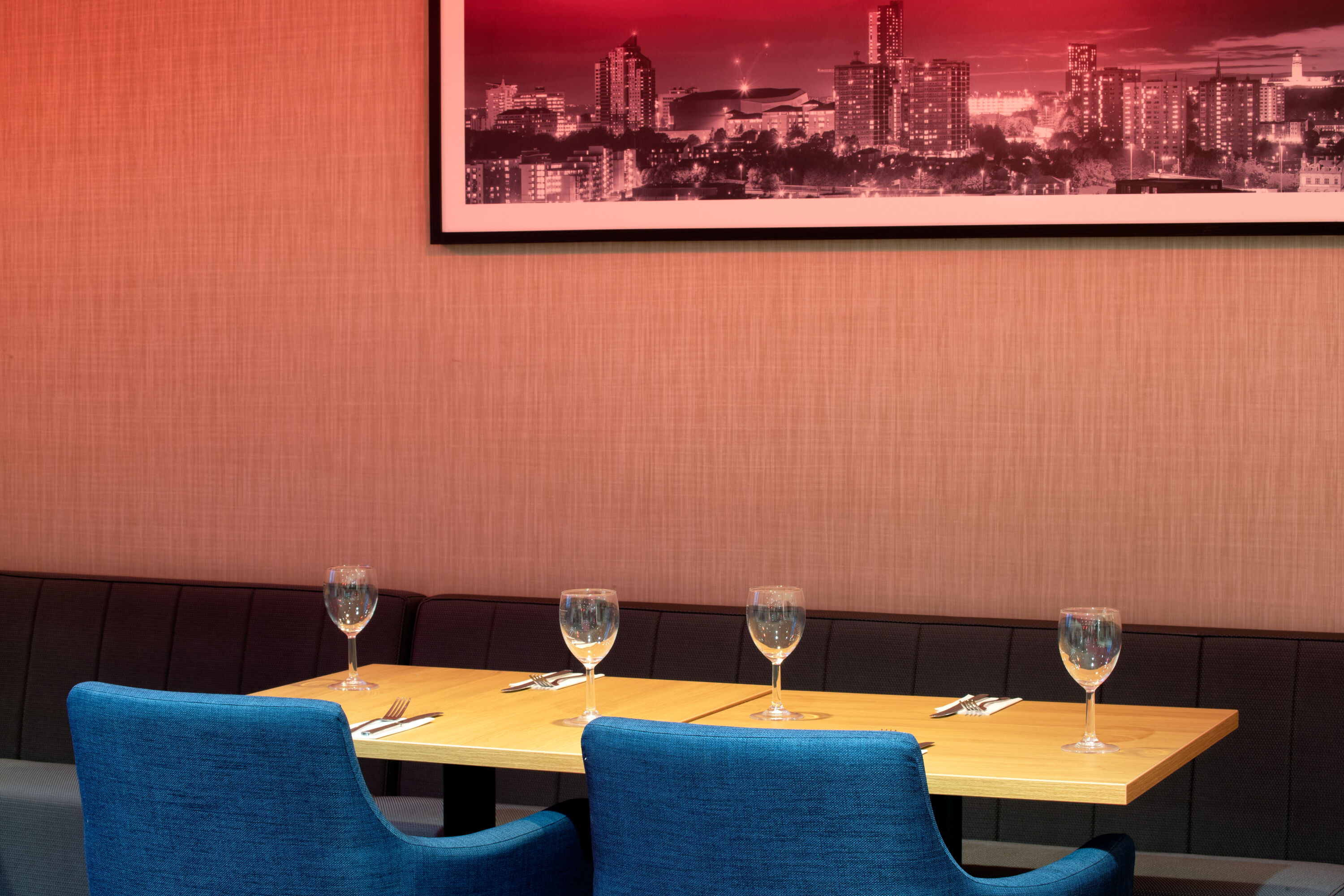 Ramada by Wyndham Leeds East bar and grill in Leeds, Other than US/Canada