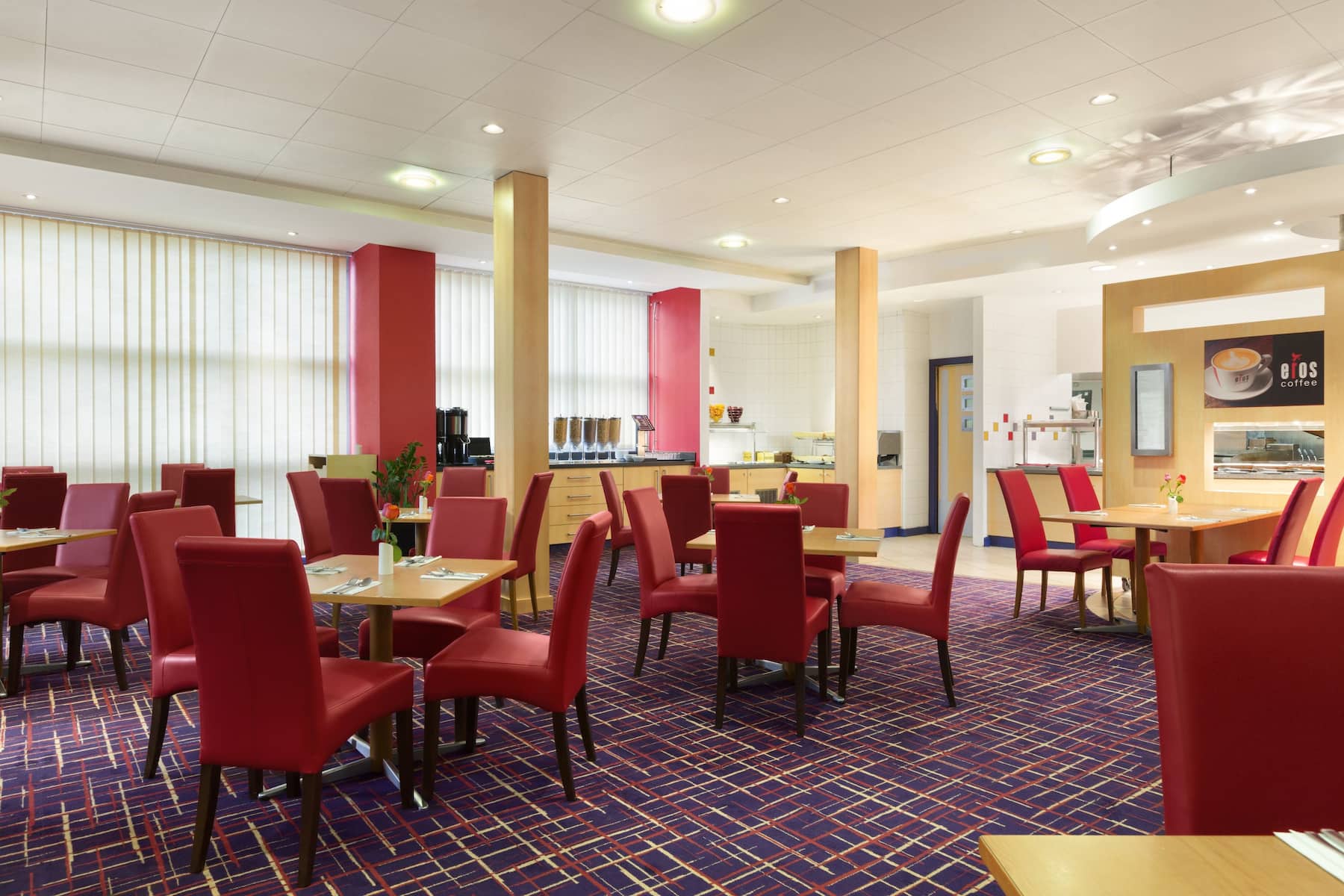 Ramada by Wyndham London North M1 London, GB Hotels Ramada by Wyndham London North M1 London, GB Hotels