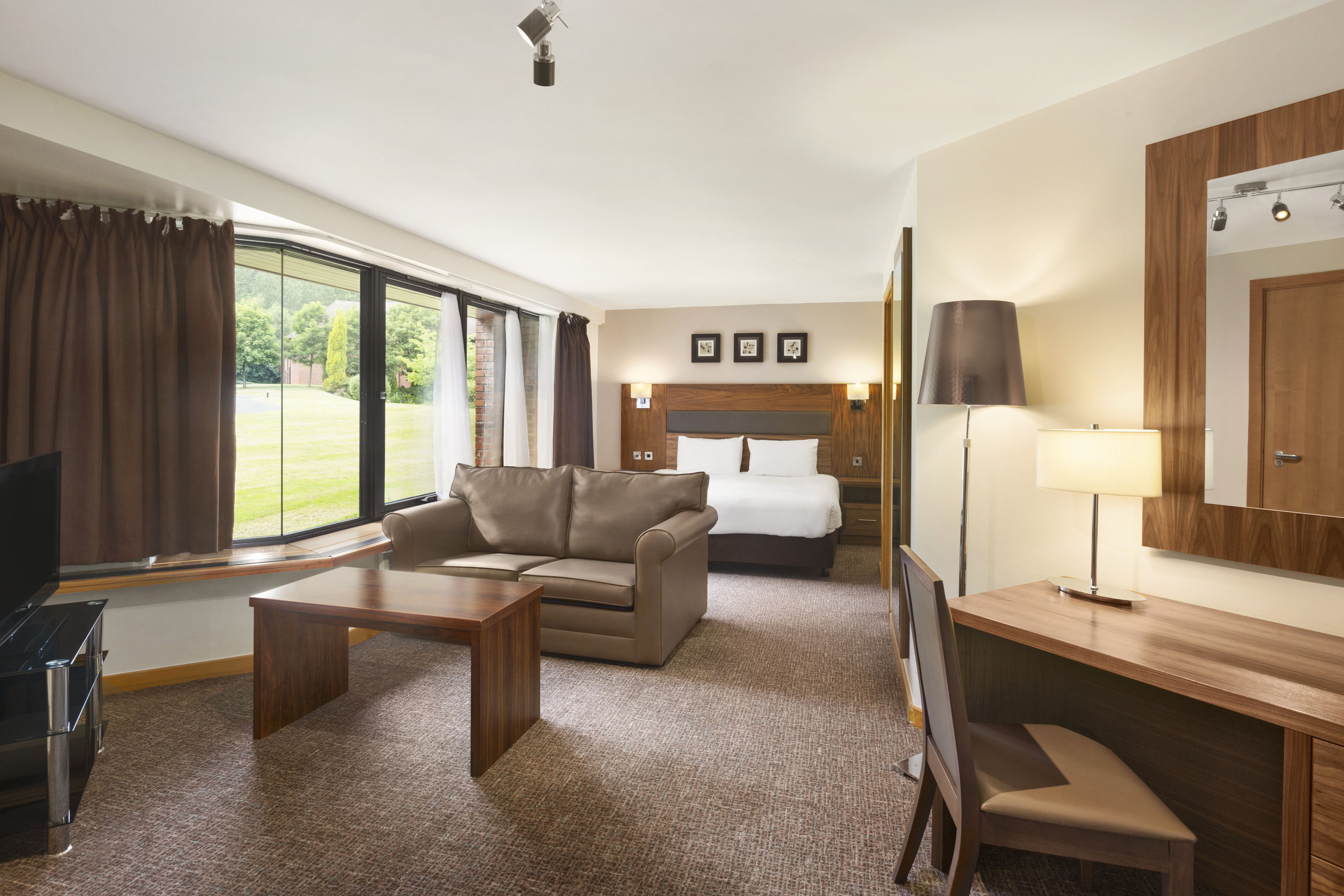 Ramada By Wyndham Telford Ironbridge Telford Gb Hotels