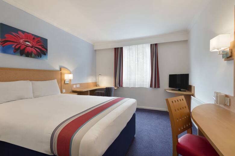 Guest room at the Ramada Wakefield in Yorkshire, Other than US/Canada