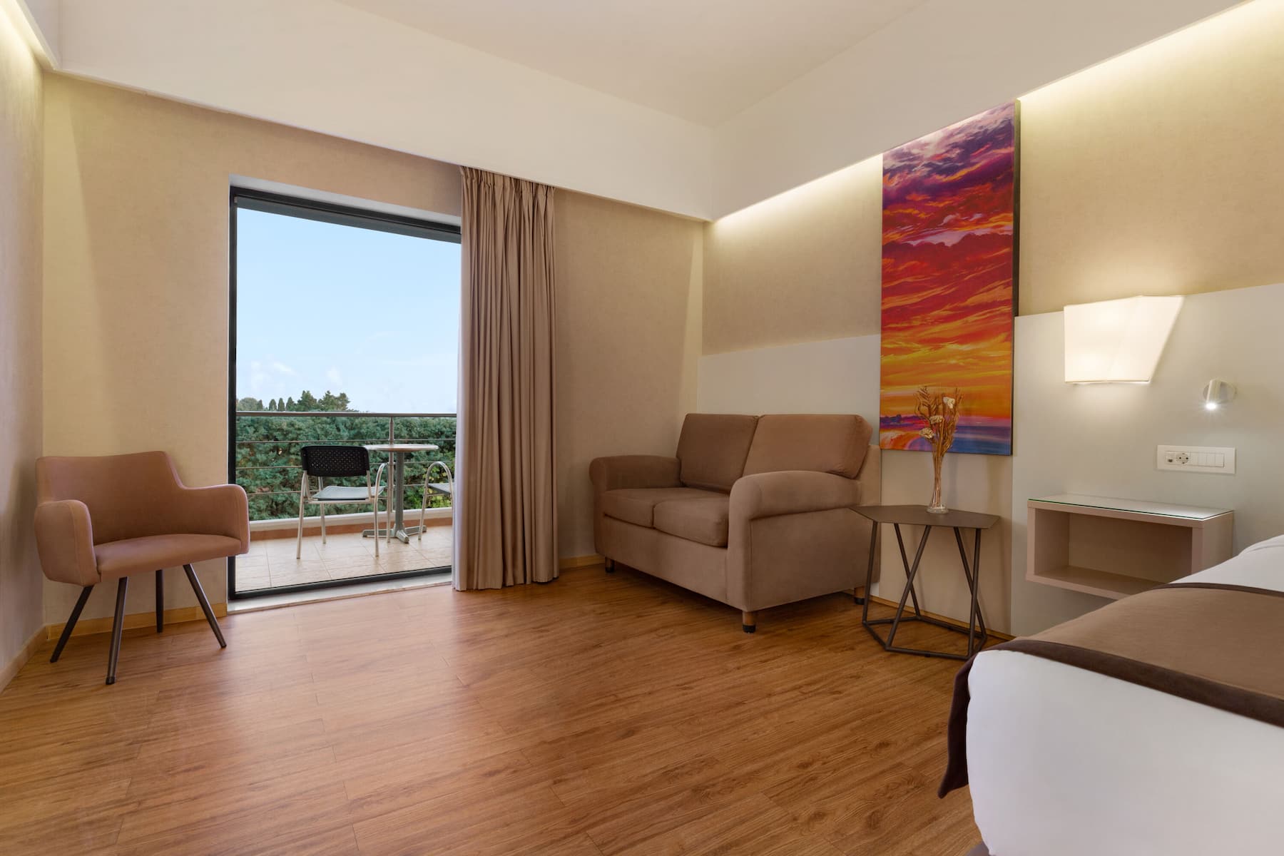 Guest room at the Ramada Plaza by Wyndham Thraki in Alexandroupolis, Other than US/Canada