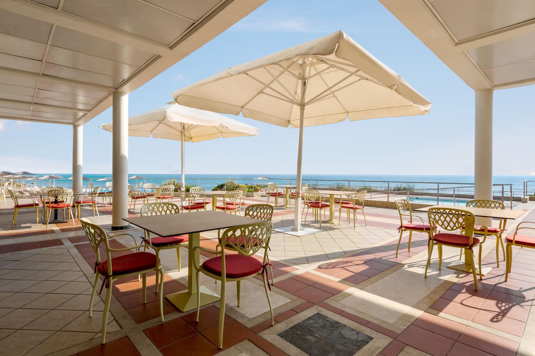 Ramada Plaza by Wyndham Thraki restaurant in Alexandroupolis, Other than US/Canada