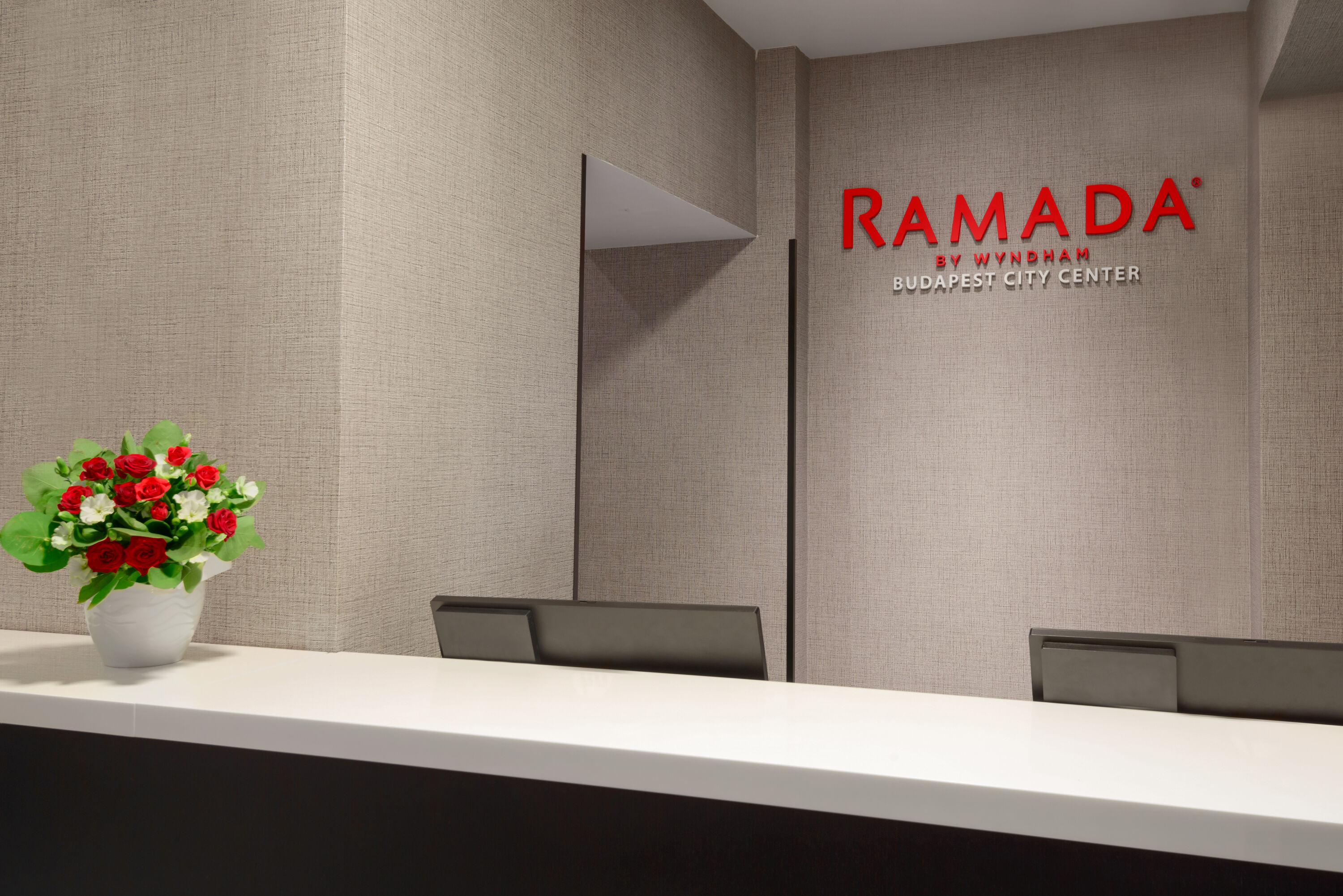 Ramada by Wyndham Budapest City Center reception in Budapest, Other than US/Canada
