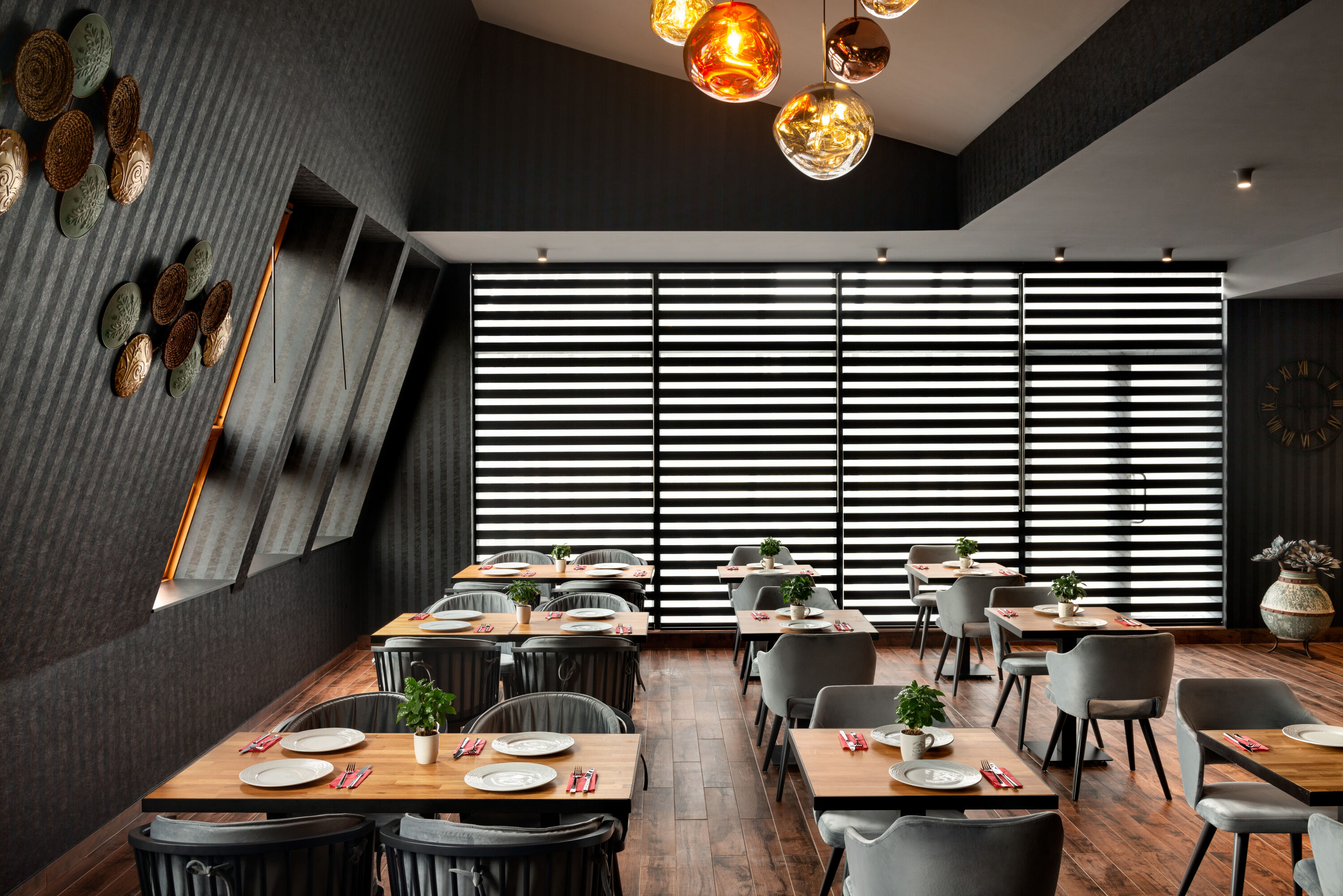 Ramada by Wyndham Budapest City Center restaurant in Budapest, Other than US/Canada