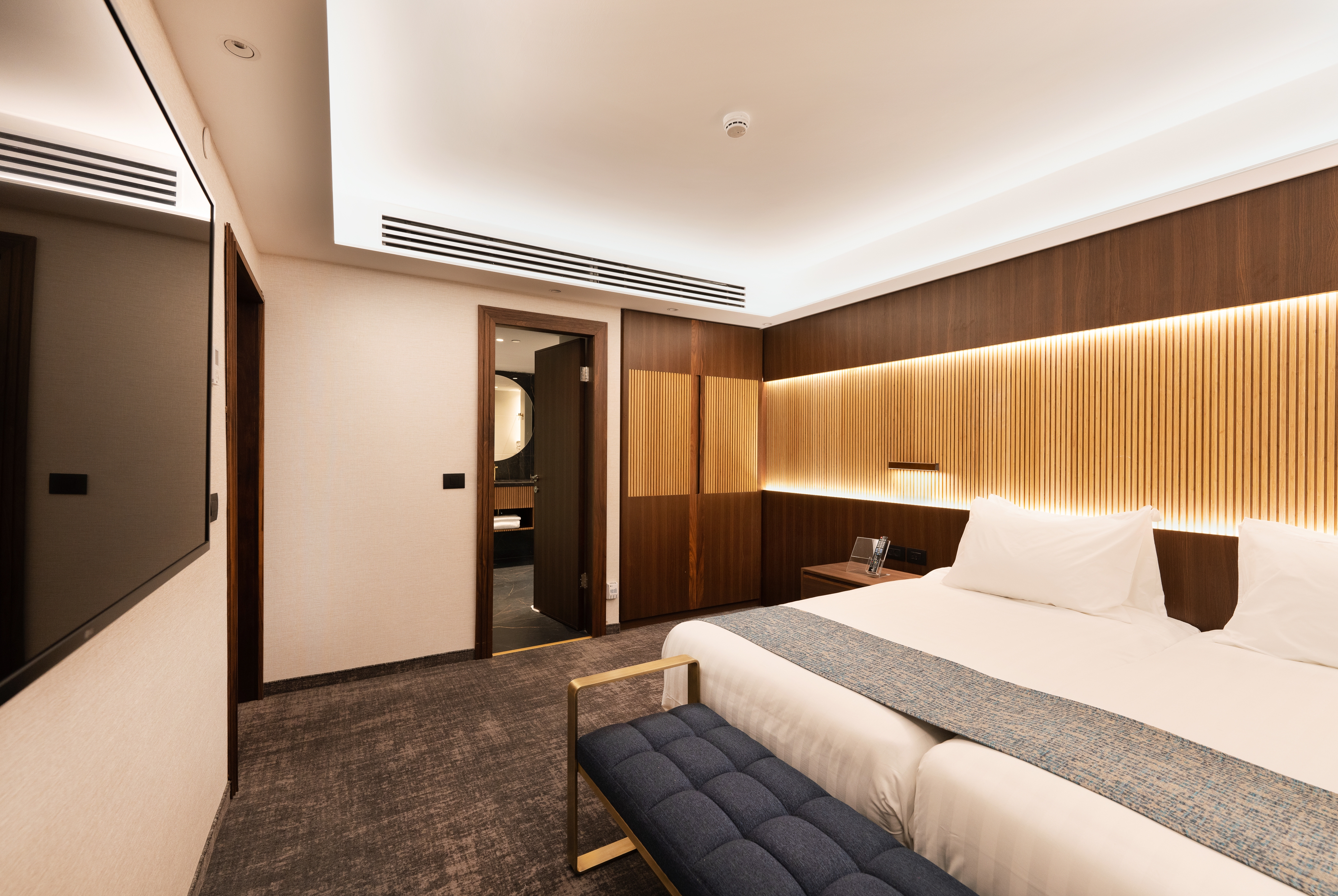 Ramada by Wyndham Jerusalem penthouse suite in Jerusalem, Other than US/Canada